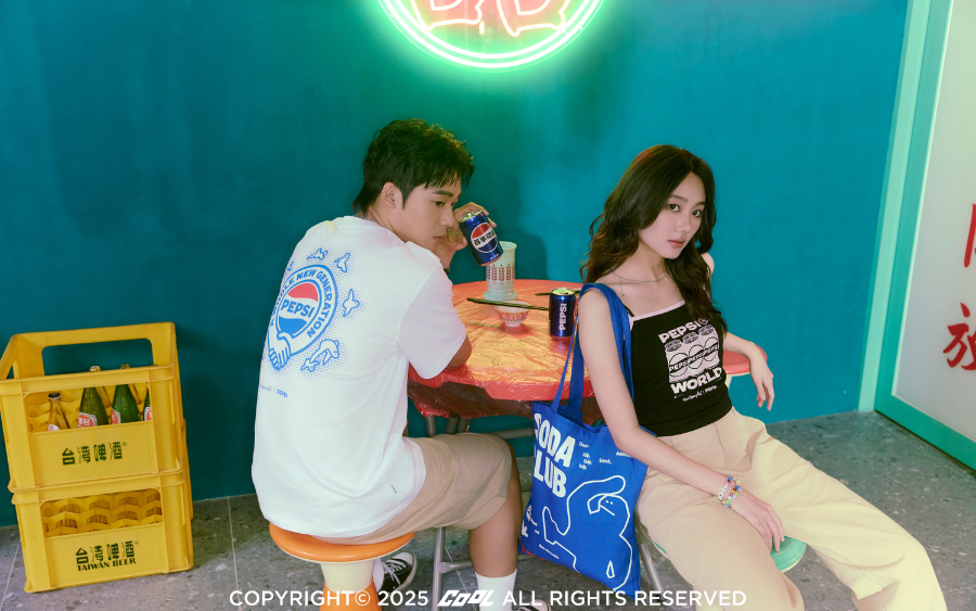 夏天就是要來罐冰涼的飲料，Mark Gonzales X PEPSI 聯名限量登場！用「台灣感性」詮釋夏天的街頭