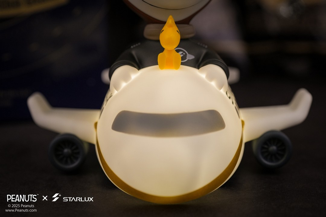 中秋禮盒大戰！星宇航空×SNOOPY×7-11 超萌夜燈爆米花禮盒甜蜜亮相