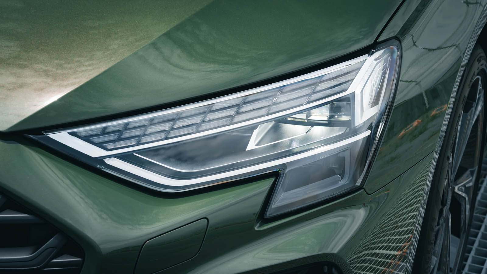 Audi A3 Sportback 35 TFSI S line 運動版-2