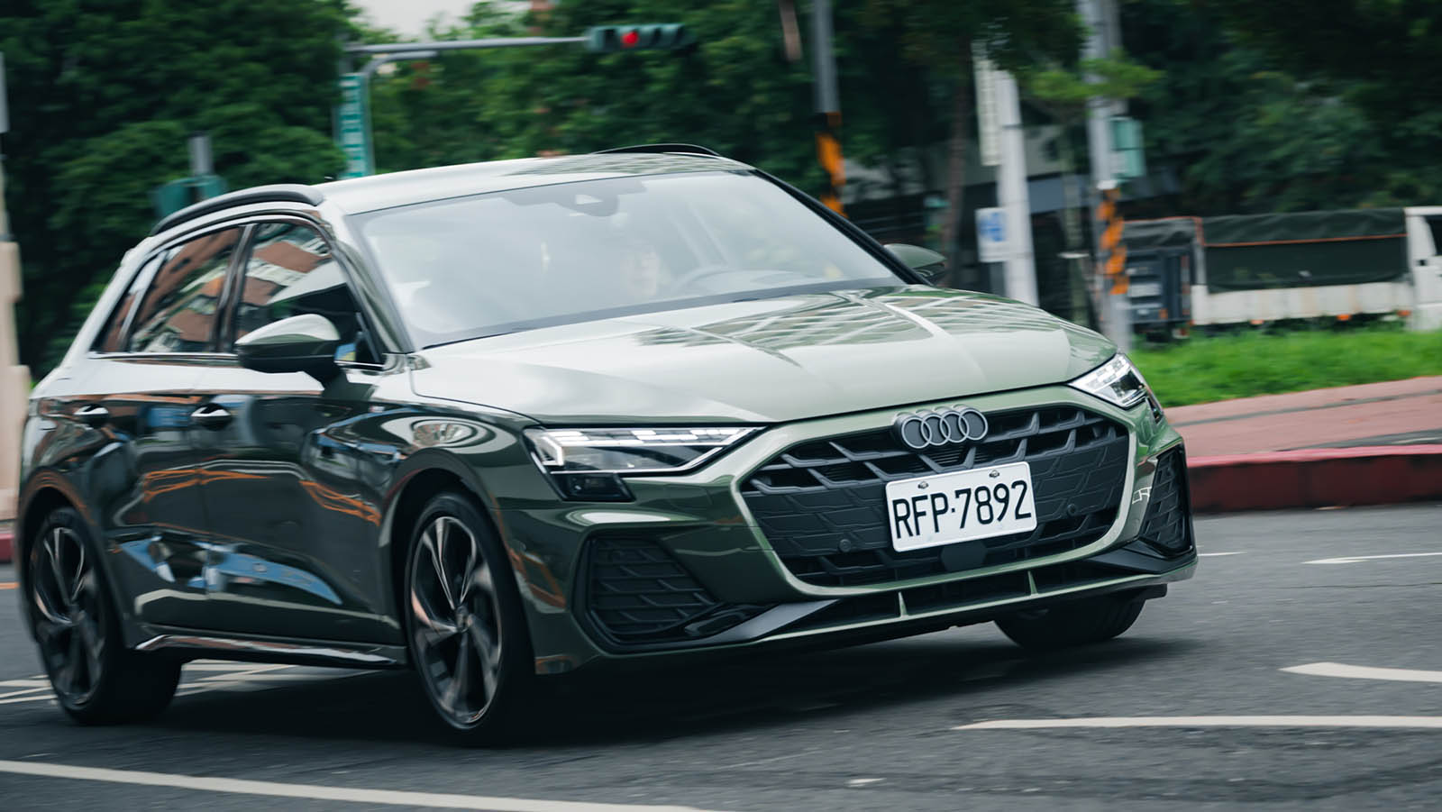 Audi A3 Sportback 35 TFSI S line 運動版-5