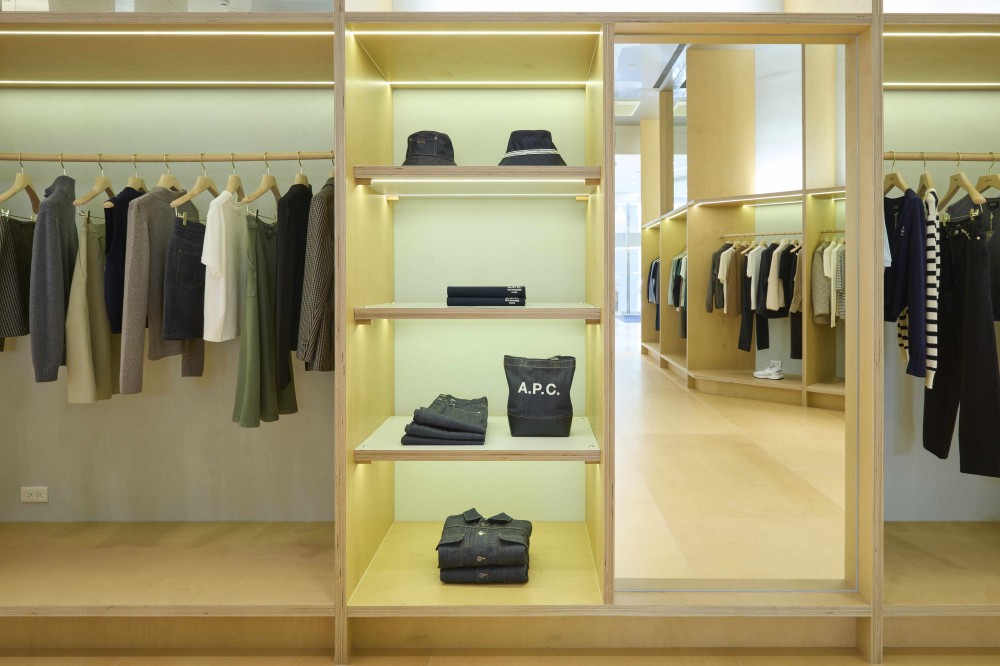 A.P.C. Dream Plaza 形象店盛大開幕！獨家引進 TOUTOU 寵物系列！