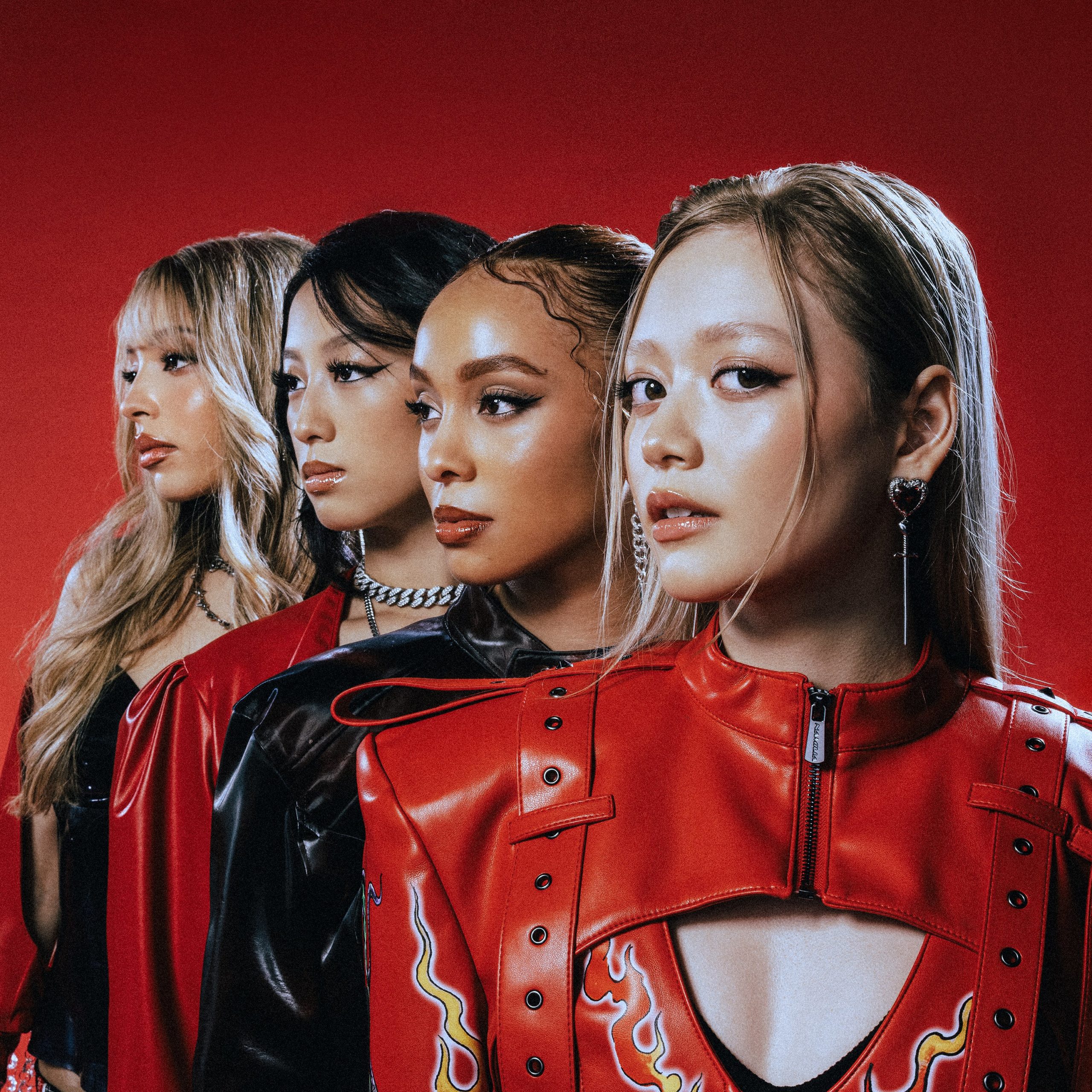 JYP 娛樂女團 VCHA 改名 GIRLSET 重新出發！全新單曲〈Commas〉8 月底發行！