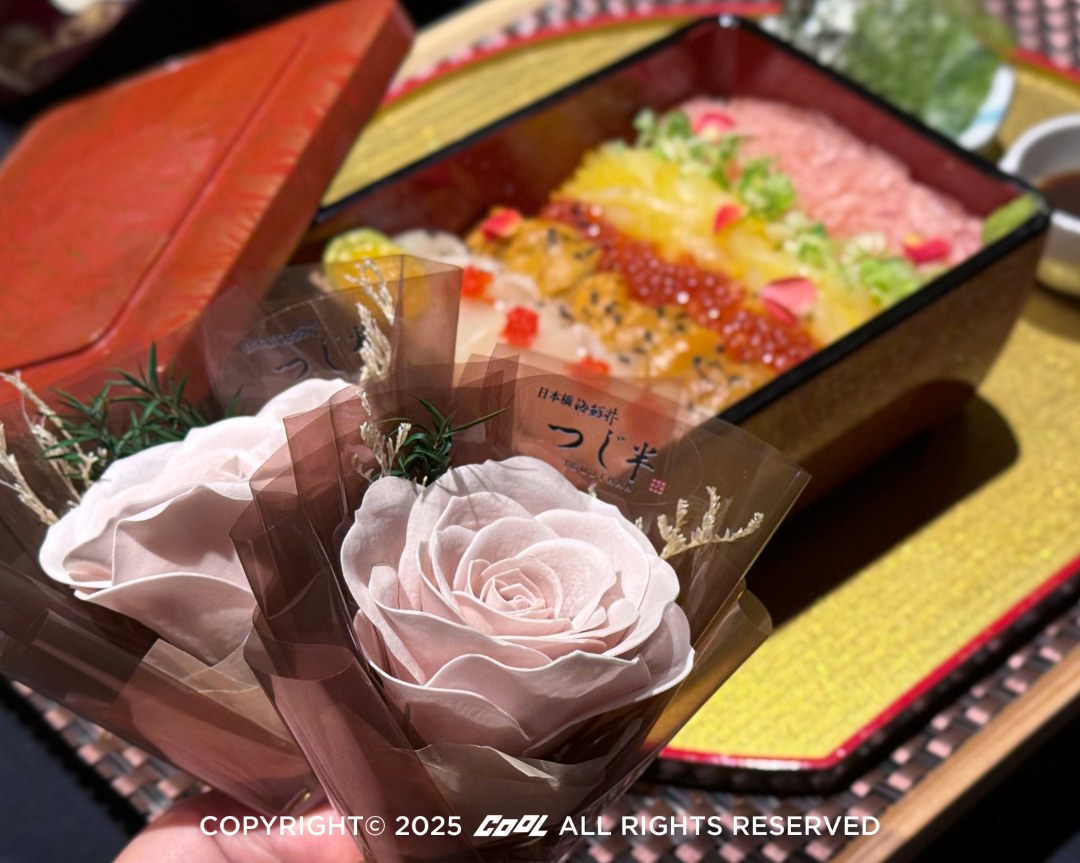 8/29(五)-8/31(日) 七夕當週於店內點購主餐，即贈一份永生花禮