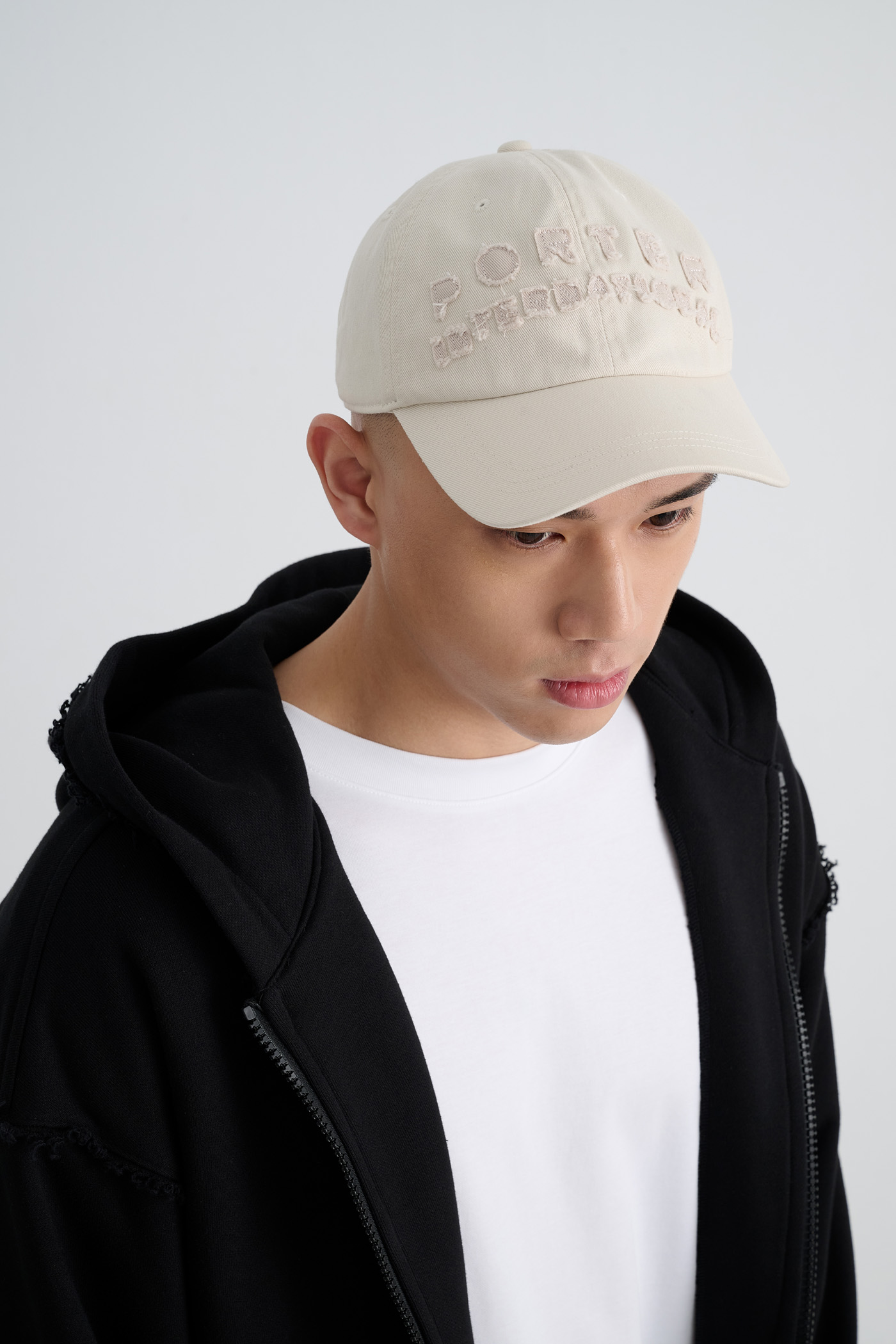 不止於包袋！PORTER INTERNATIONAL 延伸風格可能性－「防曬、舒適、輕盈」以日常配件拓展夏日風潮！