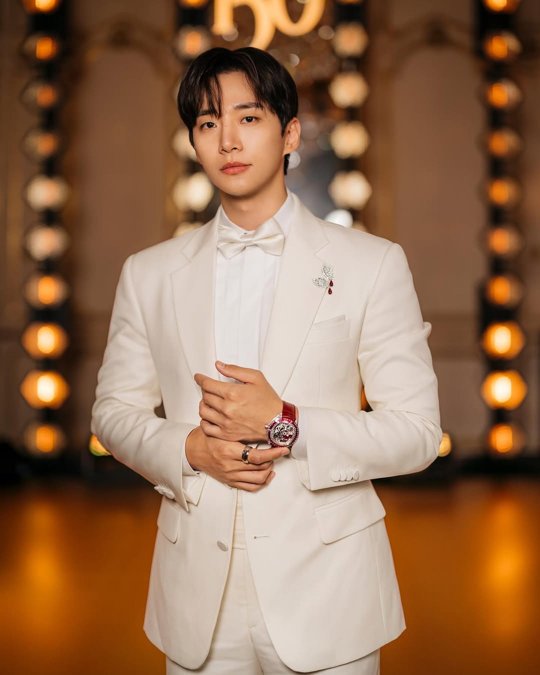 2025 AAA 十週年頒獎典禮在高雄！張員瑛、李俊昊攜手主持！IU、朴寶劍確認出席！