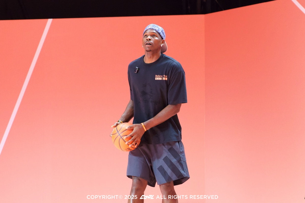 NBA 灰狼球星 Anthony Edwards