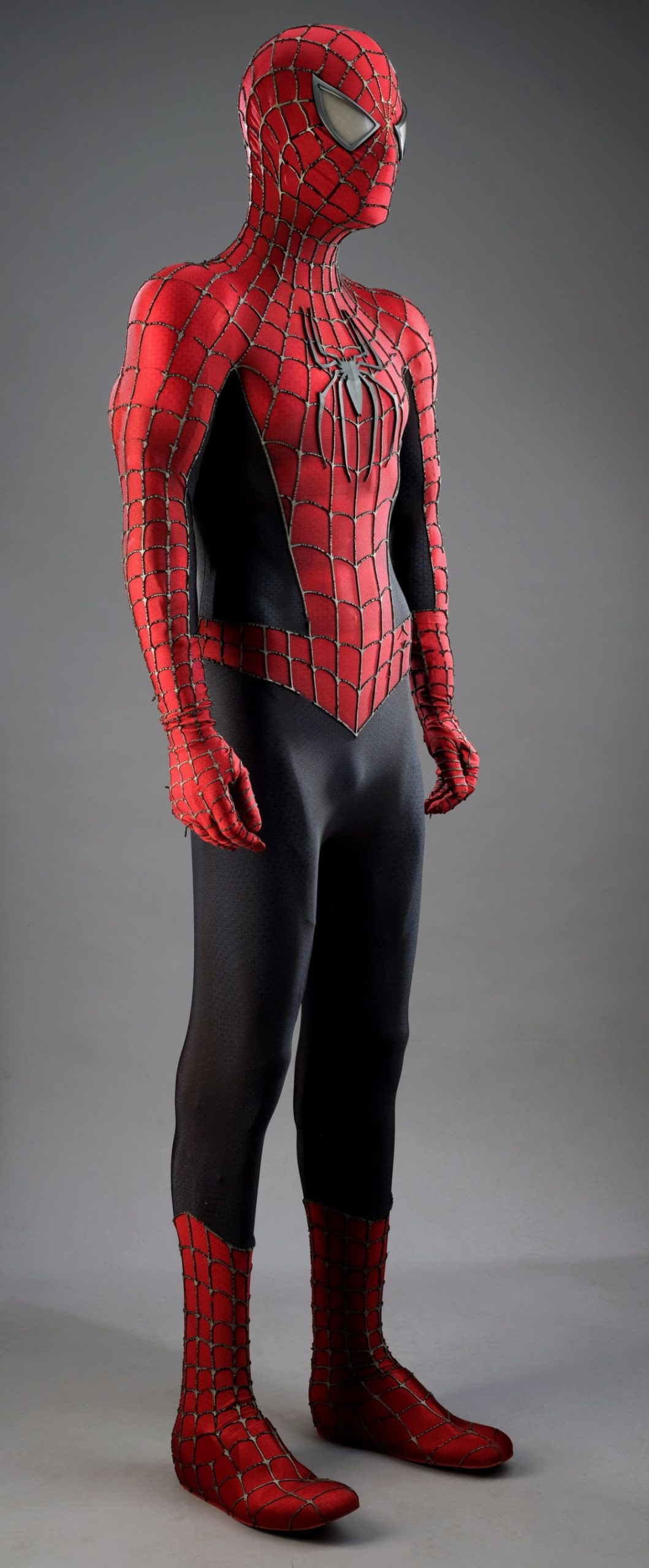 陶比·麥奎爾在《蜘蛛人2》所穿的戰衣將於 9 月 4 日展開拍賣！