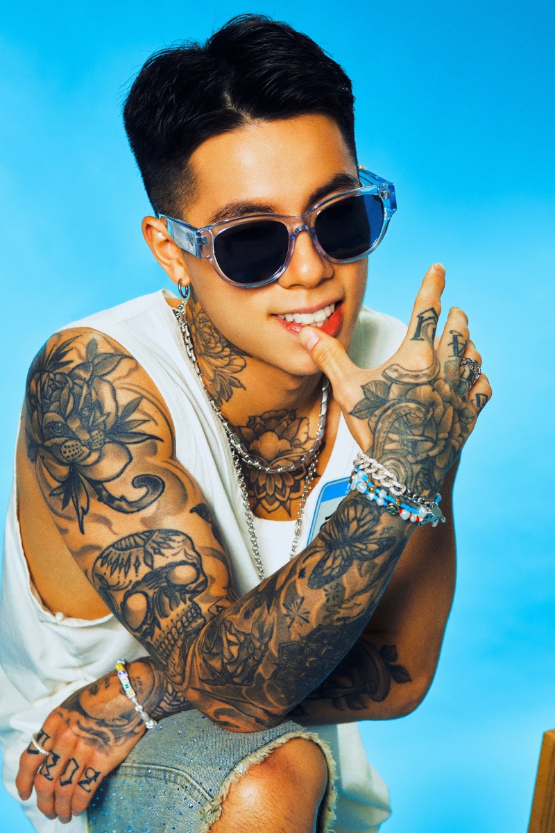 KlassiC. 推出全新 HOLT 限定墨鏡，找來大馬許光漢 Linus 帥氣演繹！