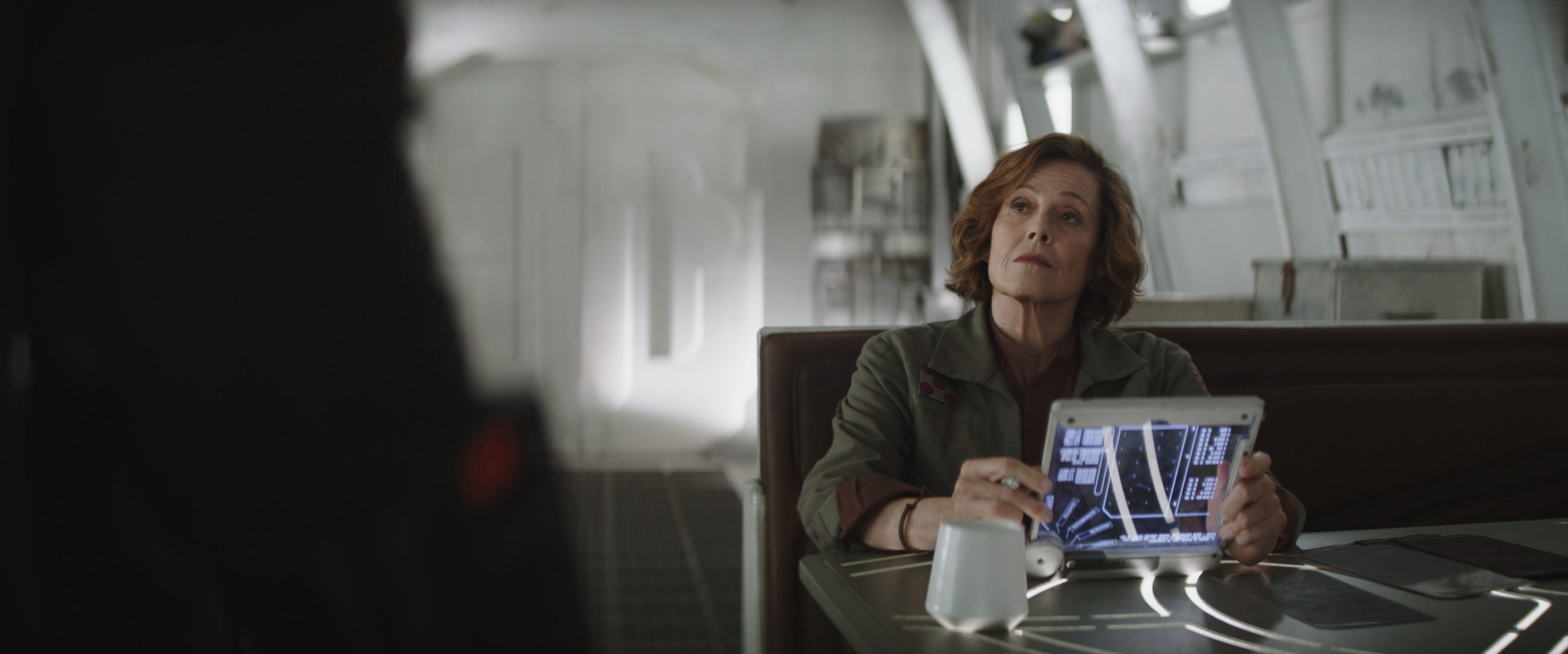 星戰人氣搭檔《曼達洛人與古古》躍上大銀幕！首波預告海報公開