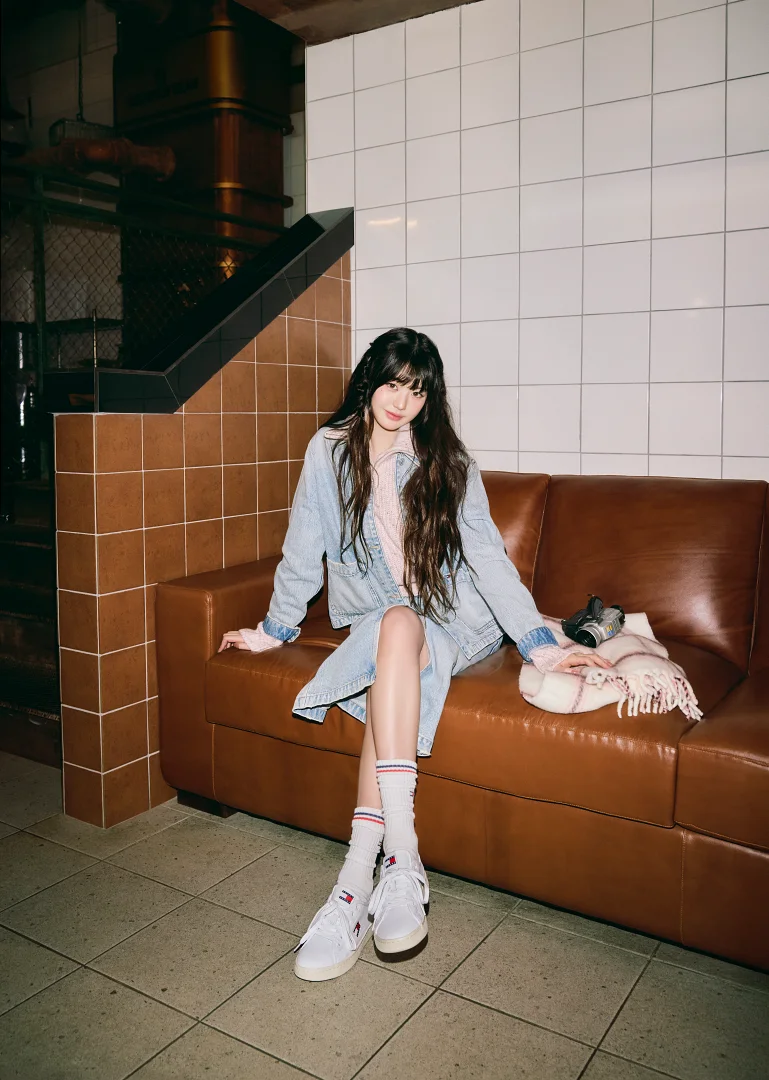 張員瑛演繹紐約酷感！TOMMY JEANS 2025 秋季形象廣告登場