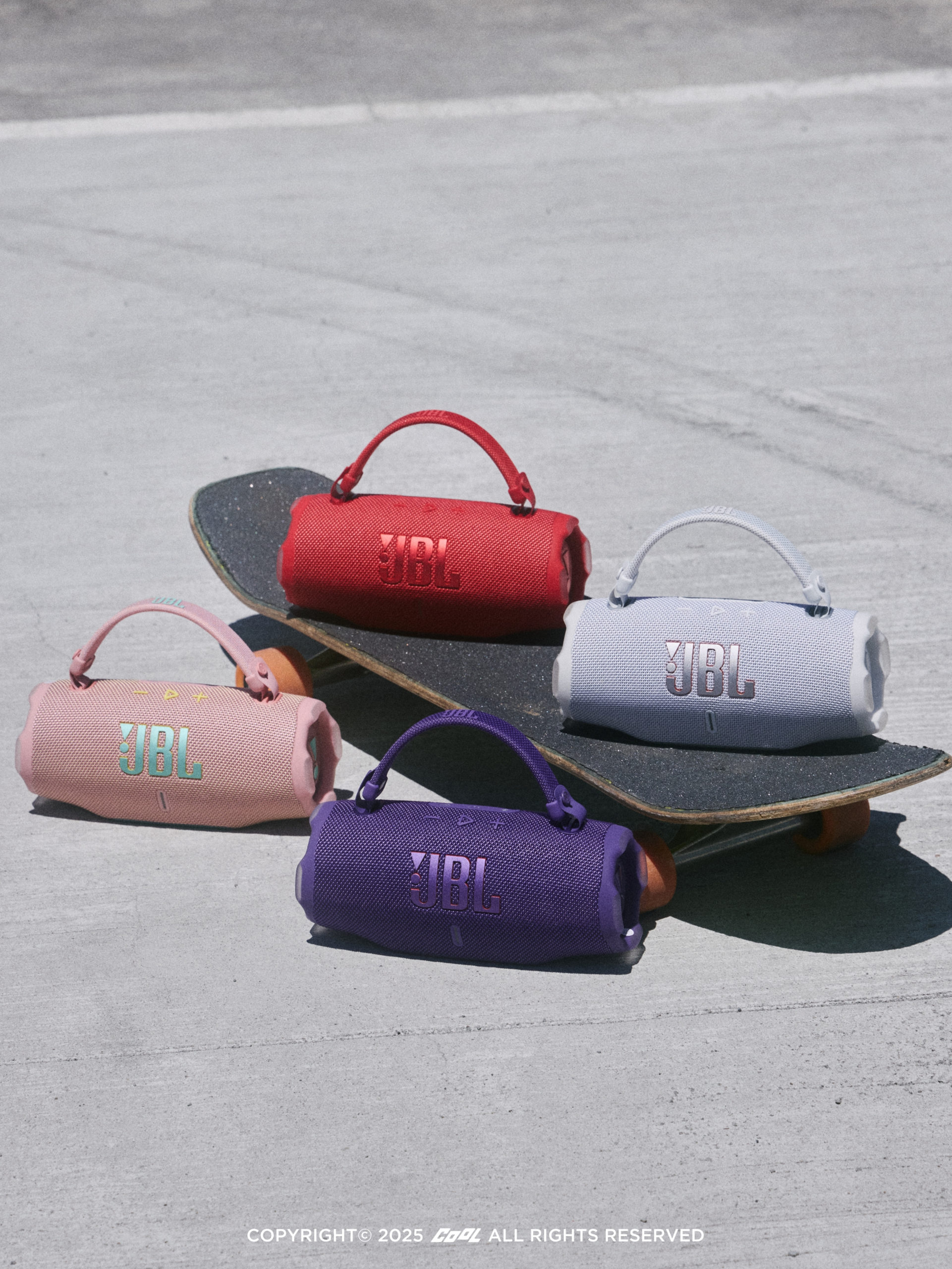 aespa 新專輯《Rich Man》BURST Film 預告片造型遭全網抨擊：「太暴露」