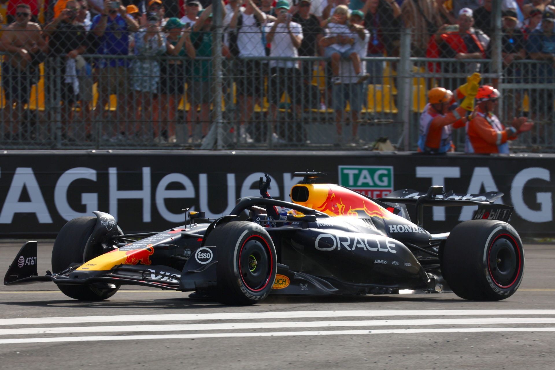 Max Verstappen 週末制霸！打破了 F1 史上的最快單圈紀錄！