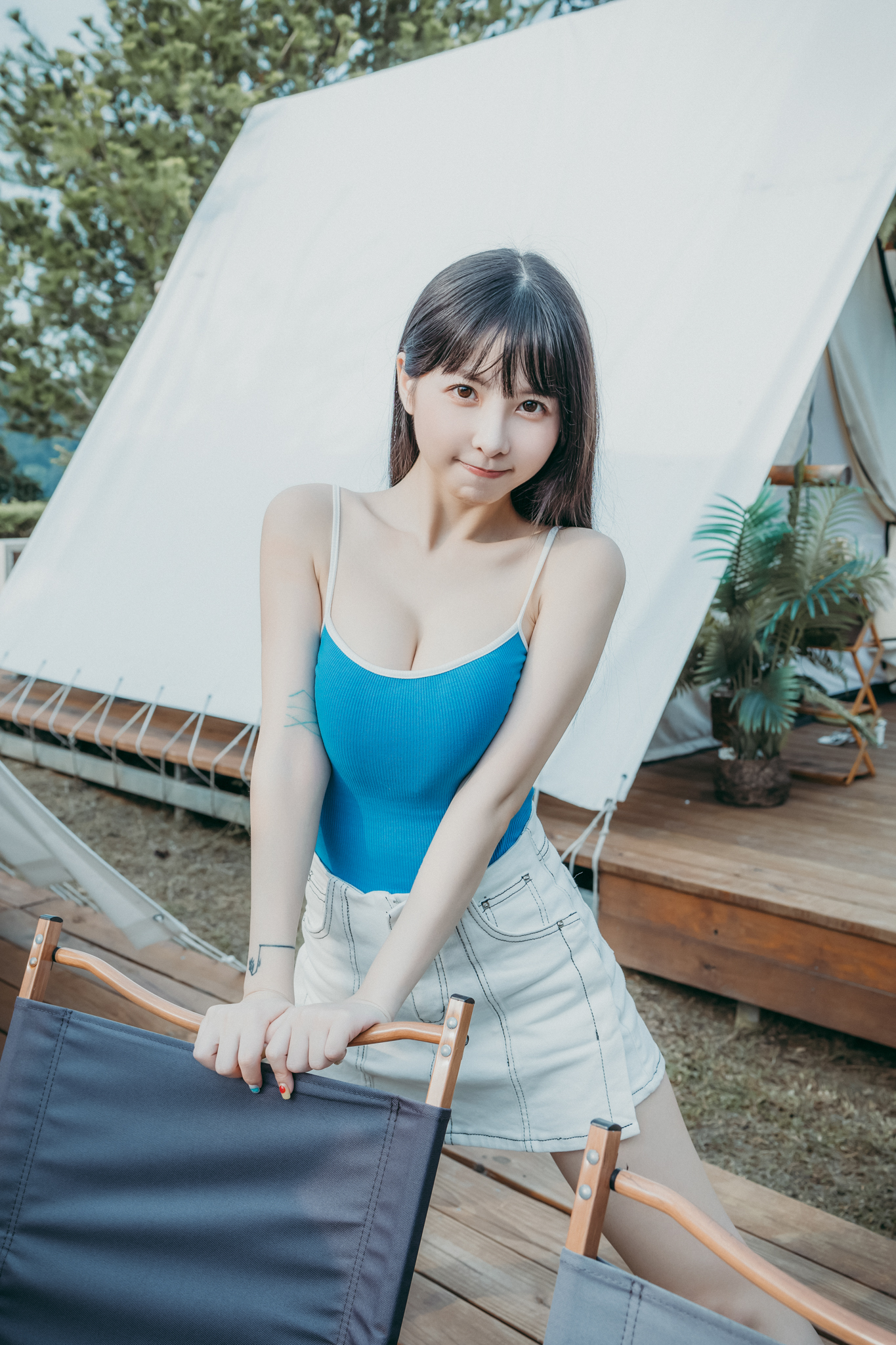 重磅打進 2025「百大作品排行」！Tiny胎尼 首發作品創佳績，強勢超越 