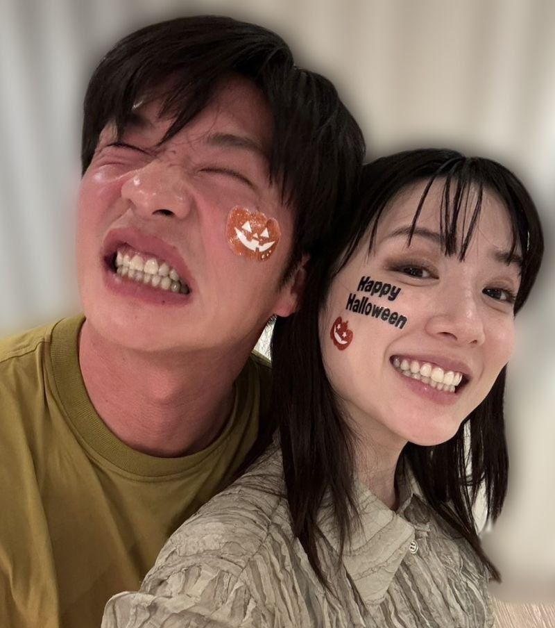 永野芽郁跟田中圭爆發不倫戀。（圖：IG）