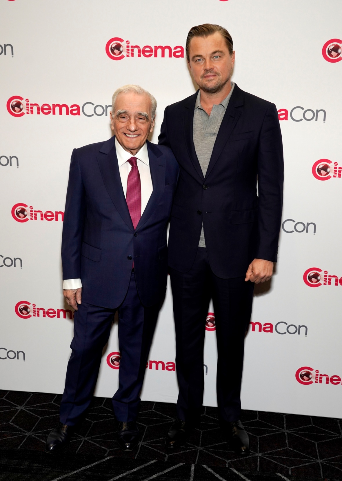 李奧納多確定攜手珍妮佛勞倫斯共演金獎導演新片，同時考慮出演《烈火悍將2》中！