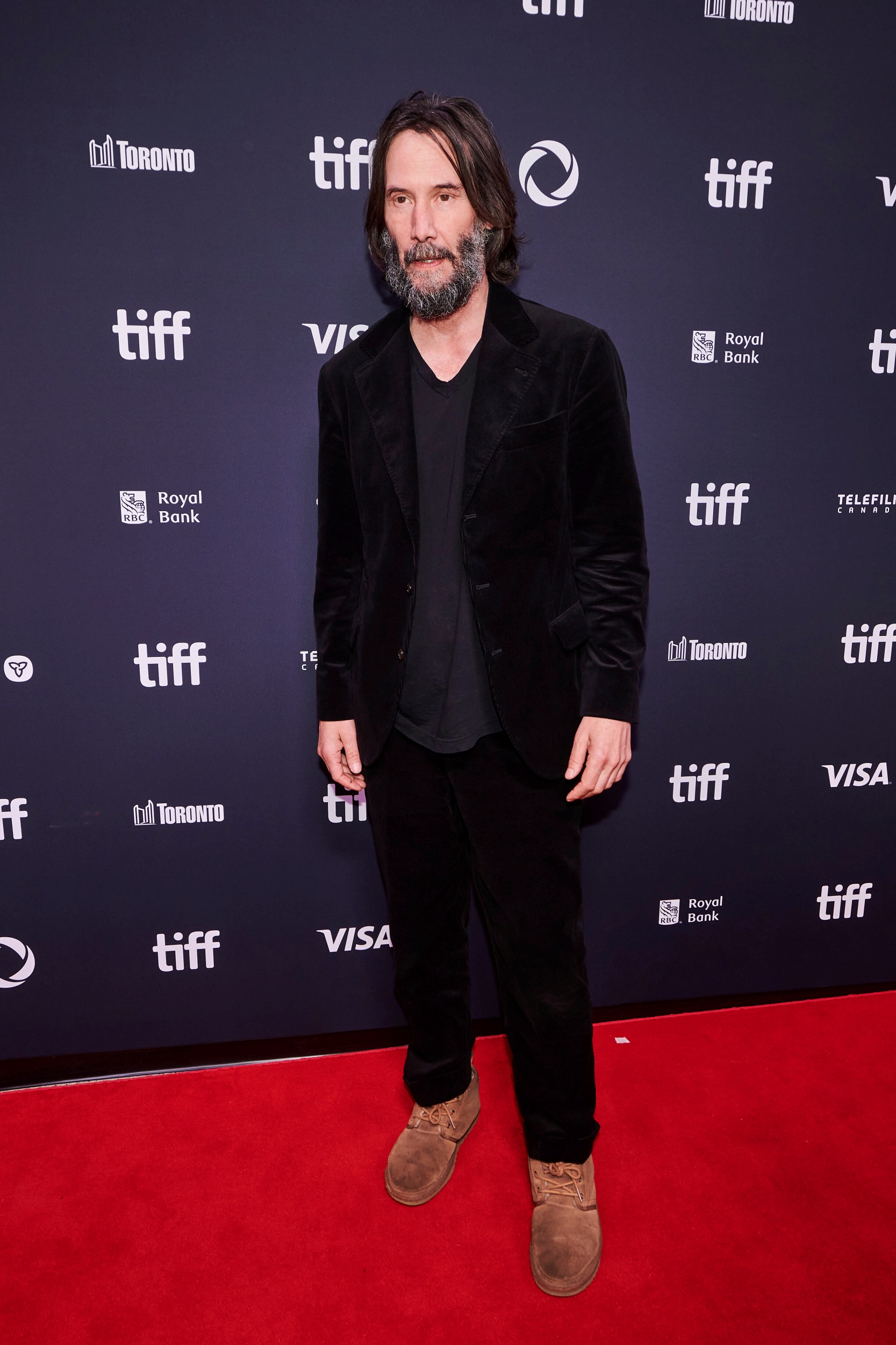 克里斯伊凡出席多倫多國際影展，精壯身材重返「美國隊長」時期的巔峰狀態