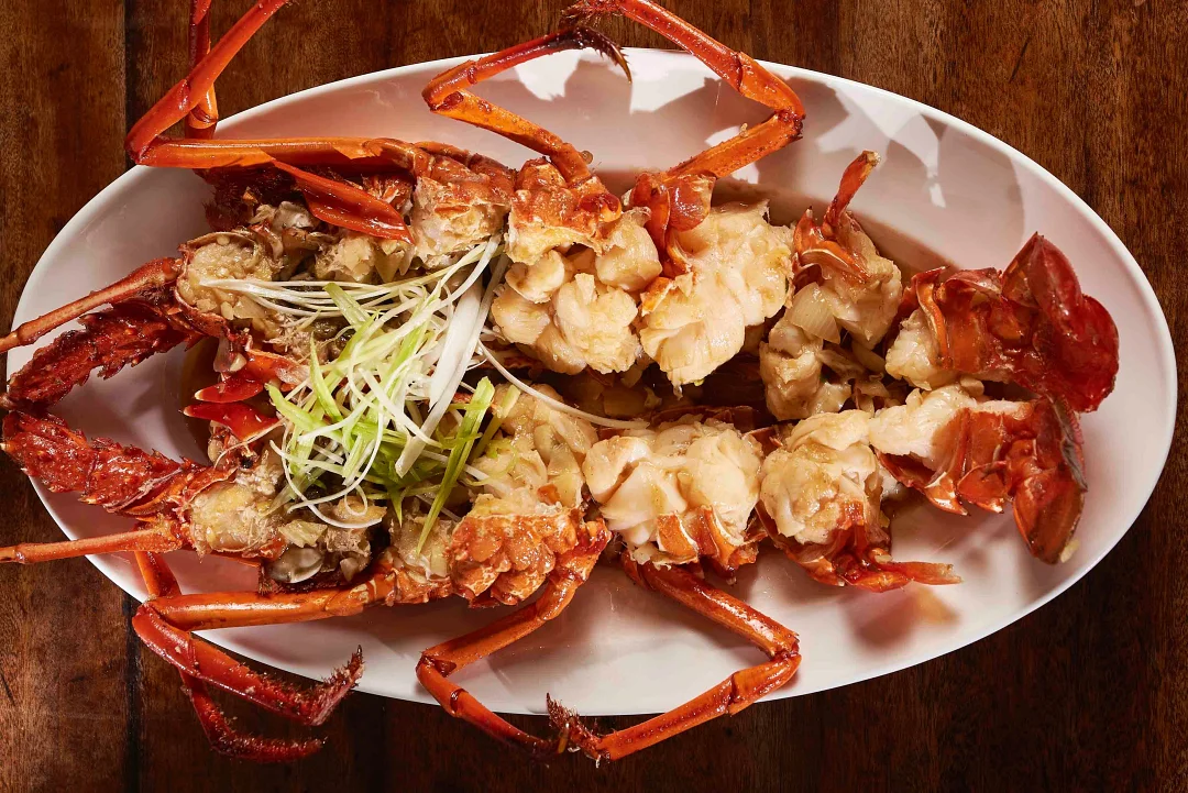 在地飄香三十年，鵝肉川臺菜插旗大巨蛋商圈