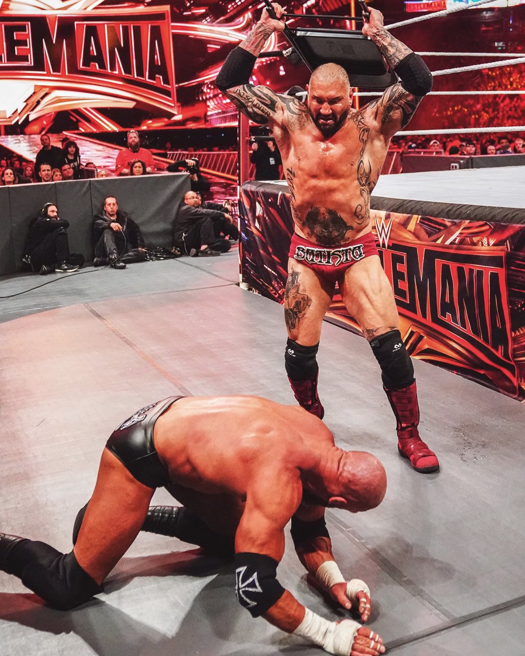 亨利卡維爾主演重啟版《時空英豪》！飾演反派的 Bautista 大讚：「這部片動作場面堪比《捍衛任務》！」