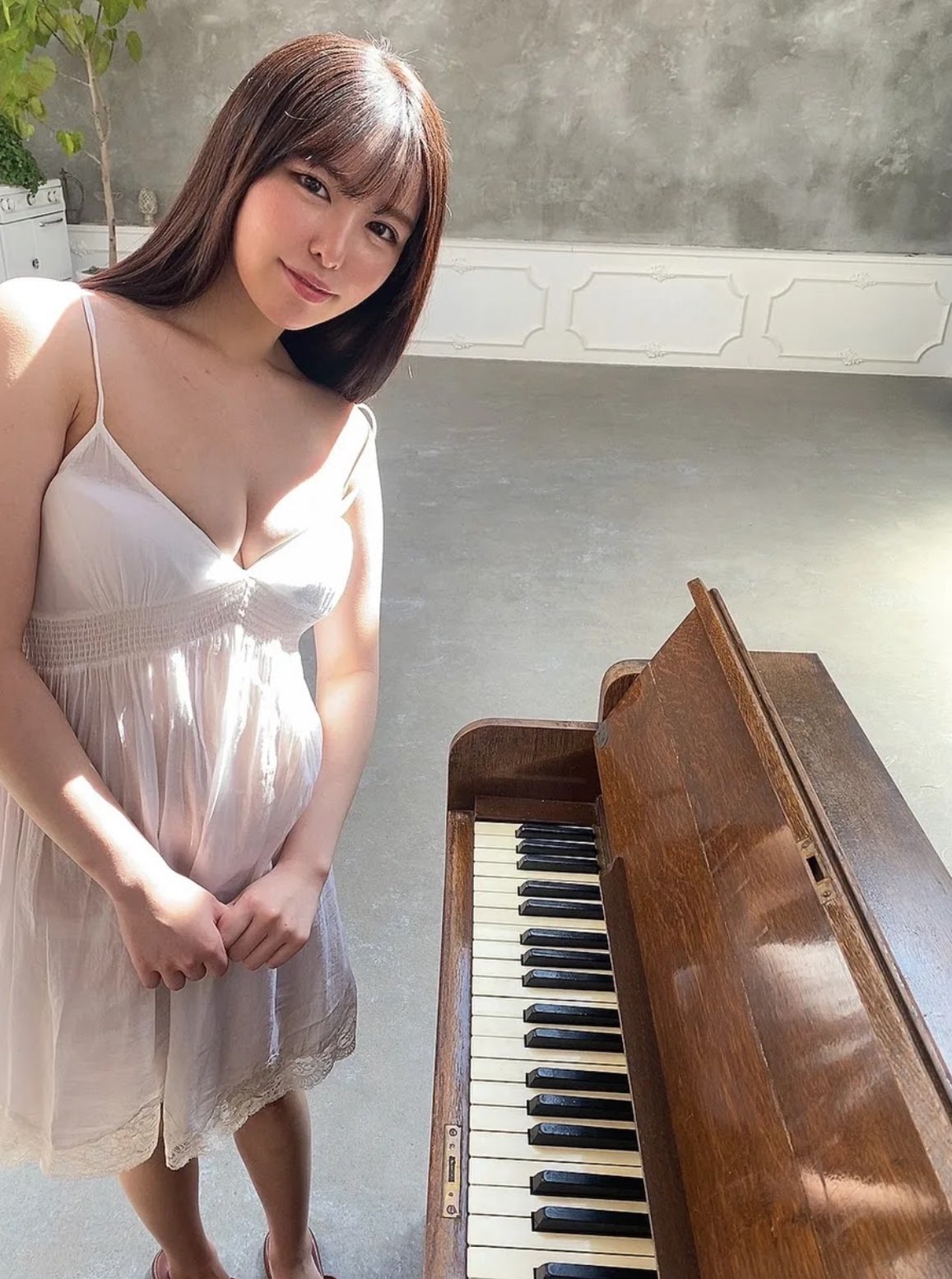 龍頭廠牌到底有多競爭？矚目超新星「黒島玲衣」正式離開 S1，迎接 