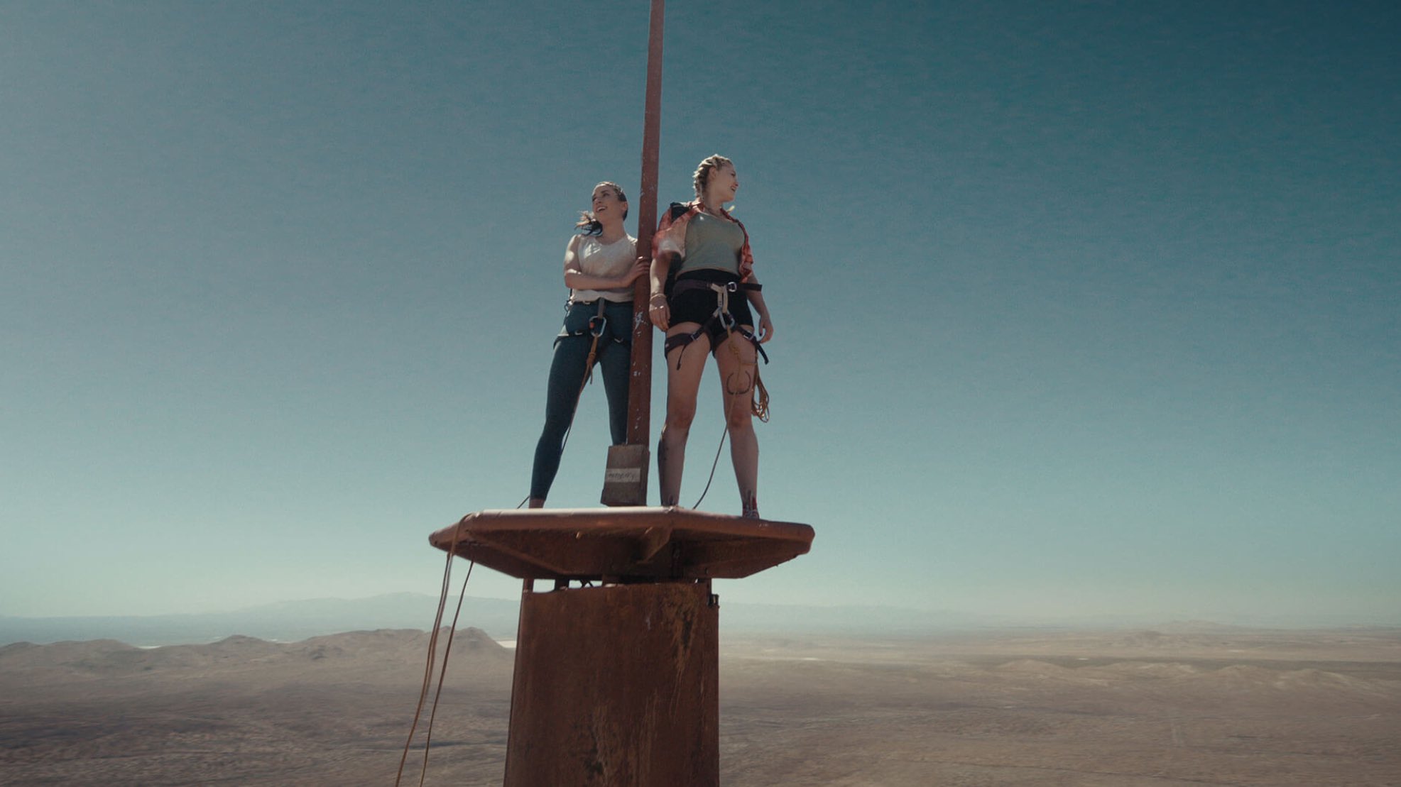 有懼高症別看，令人冒冷汗的低成本驚悚片《墜》續作現正製作中！