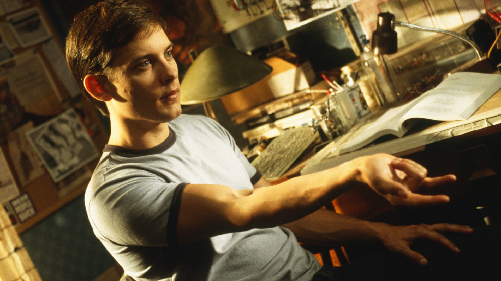 初代蜘蛛人陶比麥奎爾現身倫敦，被爆參與了《復仇者聯盟：末日之戰》的拍攝