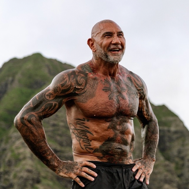 亨利卡維爾主演重啟版《時空英豪》！飾演反派的 Bautista 大讚：「這部片動作場面堪比《捍衛任務》！」