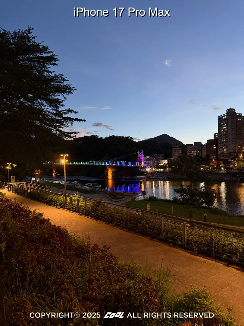 COOL開箱｜iPhone 17 Pro Max 值不值得升級？最強相機系統、外型與效能體驗分享