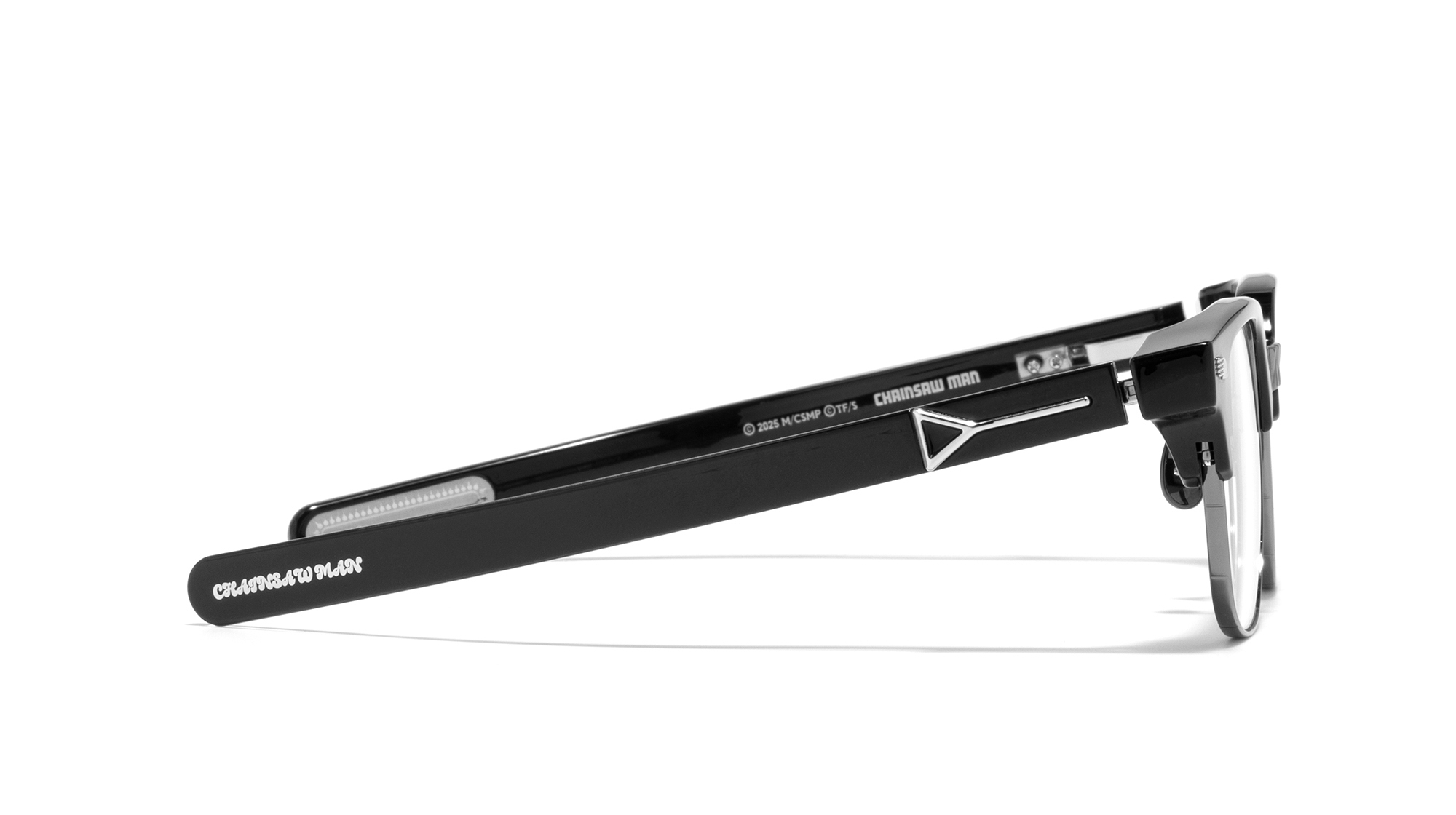 JINS x 鏈鋸人聯名眼鏡強勢登台！「我會把我的心給你，作為交換……讓我看看你的眼鏡！」