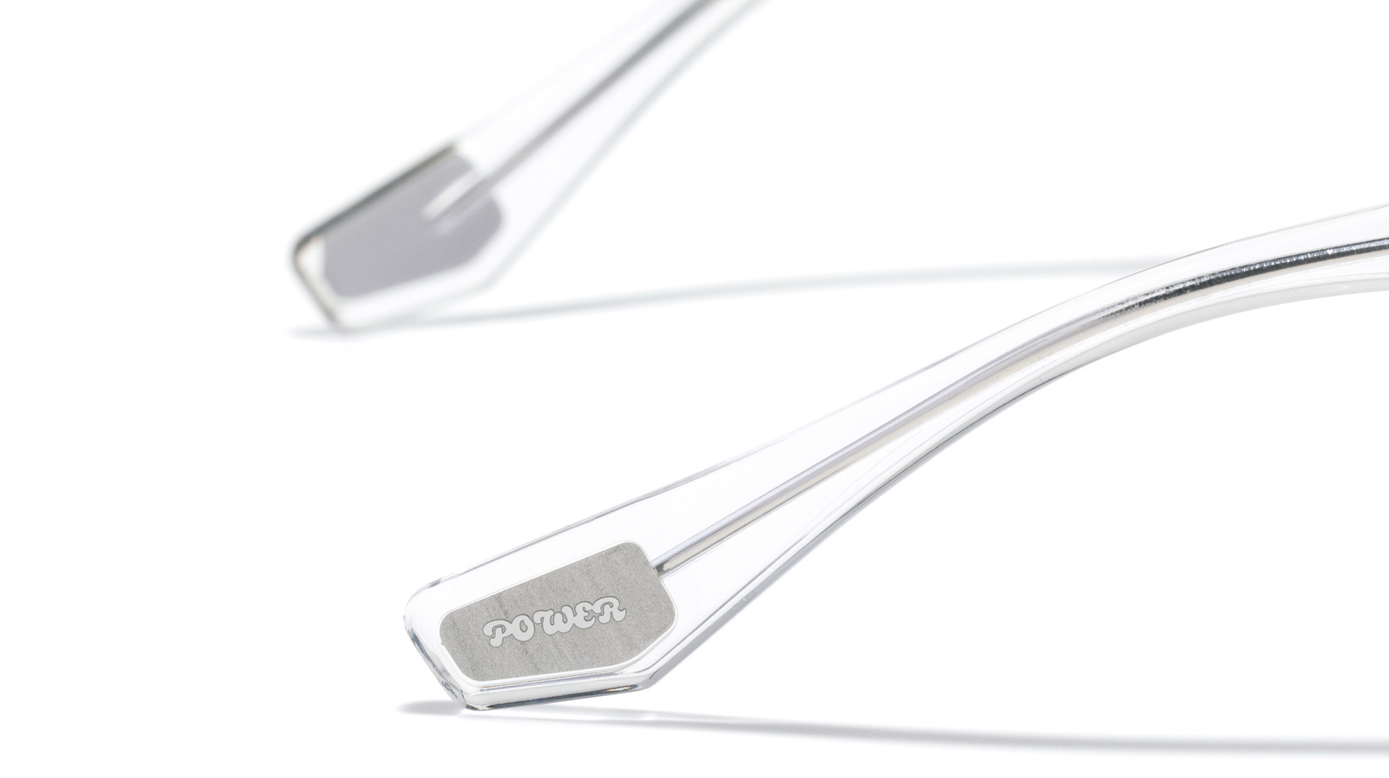 JINS x 鏈鋸人聯名眼鏡強勢登台！「我會把我的心給你，作為交換……讓我看看你的眼鏡！」