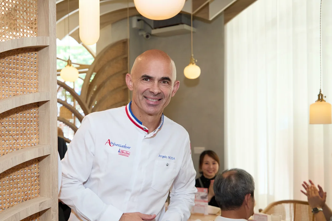 同時擁有世界甜點冠軍和法國最佳工藝師等榮銜的甜點大師Angelo Musa