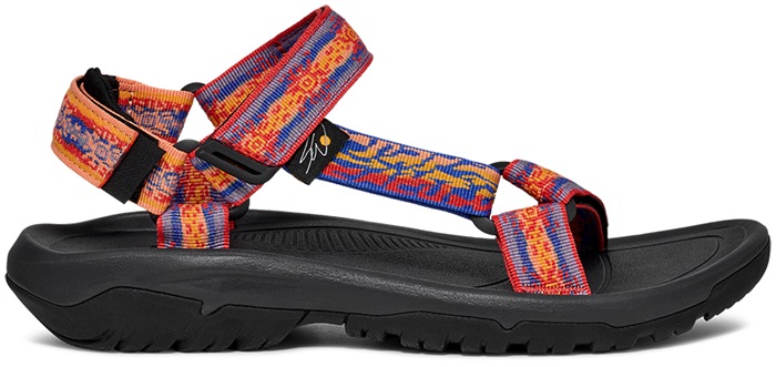 經典不只是復刻！Teva 聯手 Sean Wotherspoon ，限量系列翻玩出全新繽紛配色