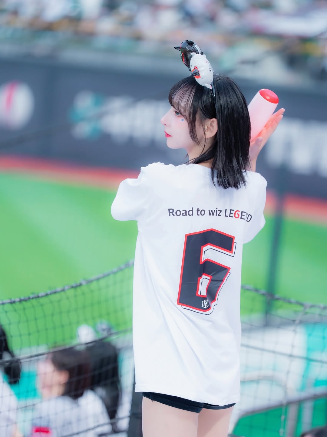 「啦啦隊 Winter」鄭熙靜「慕獅女孩」初登場！魔笛舞應援飄仙氣，金海莉讚聲：「真的很愛妳喔！」