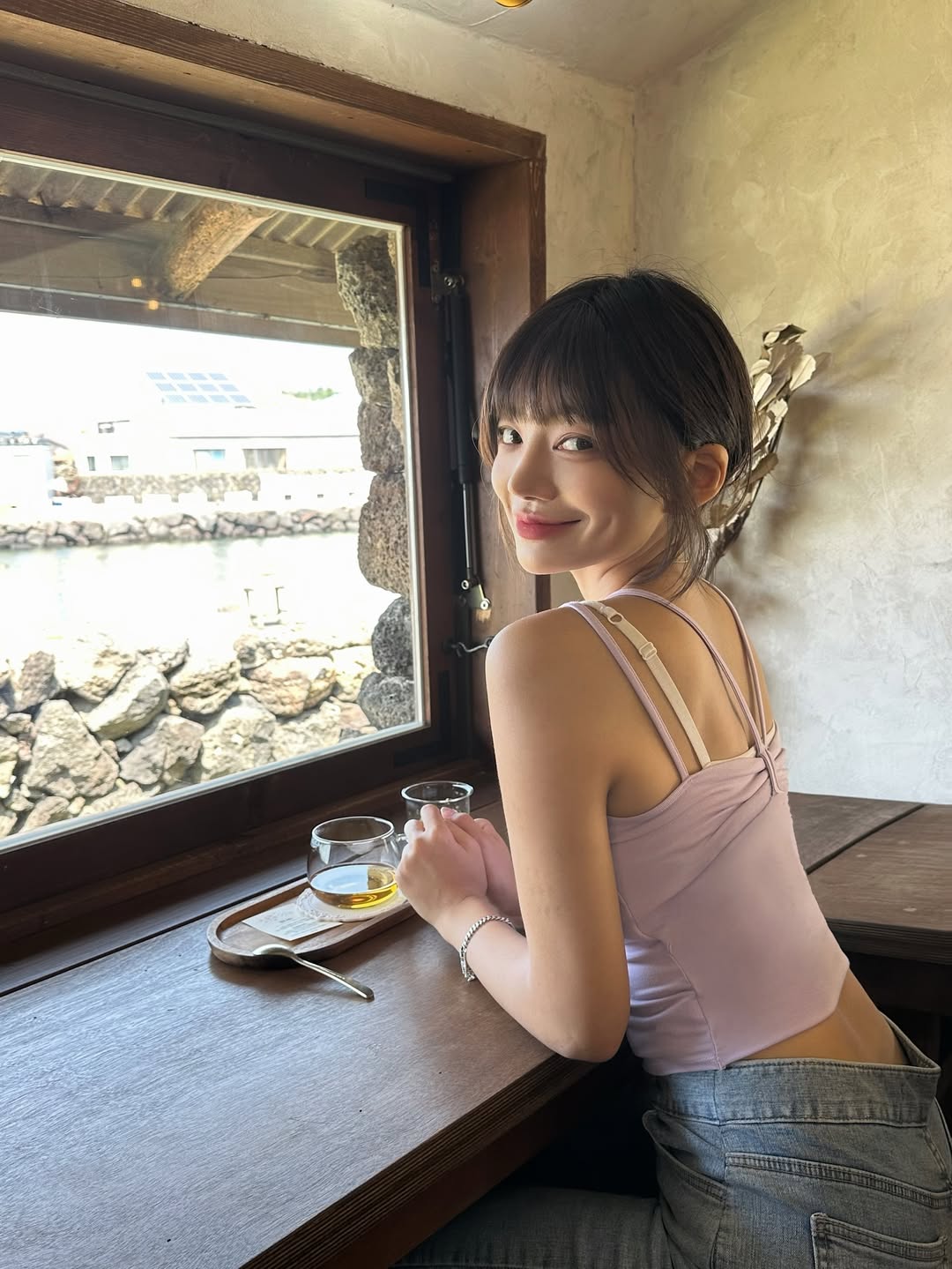 「桃氣女孩」迎來最新韓援！認識 25 歲現役啦啦隊長「朴昭映」，招牌笑眼電力十足！