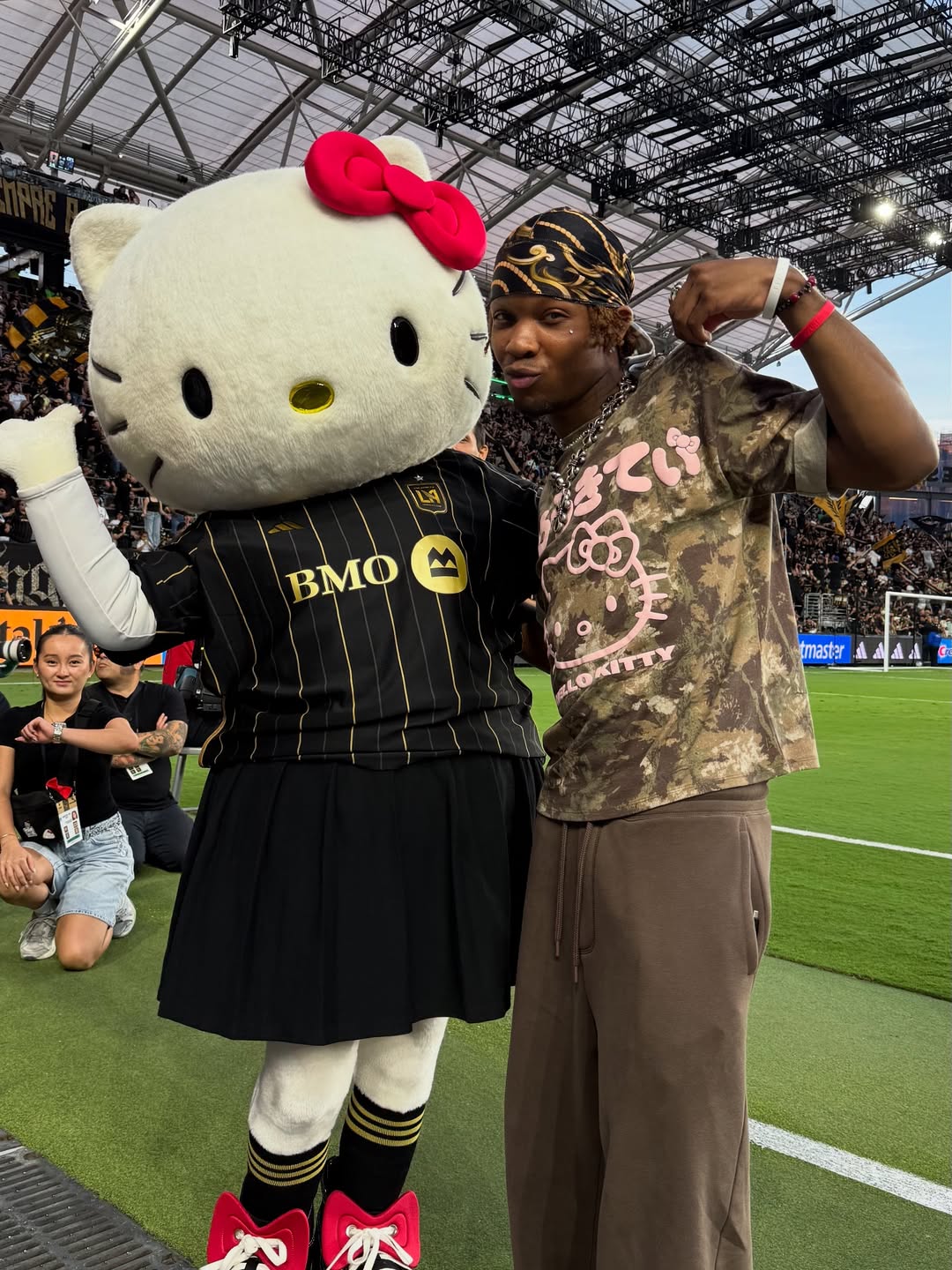 洛杉磯警方接獲特斯拉藏屍塊，發現車主竟是火燙新生代歌手 D4vd