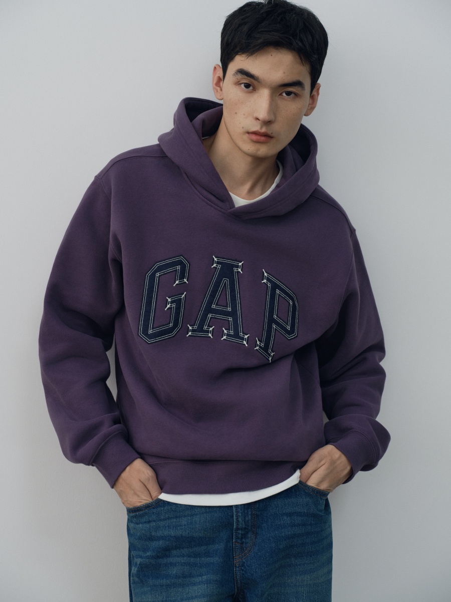 Gap 2025 秋季系列展開美式風格新篇章 攜手金曲才子韋禮安延續音樂精神！