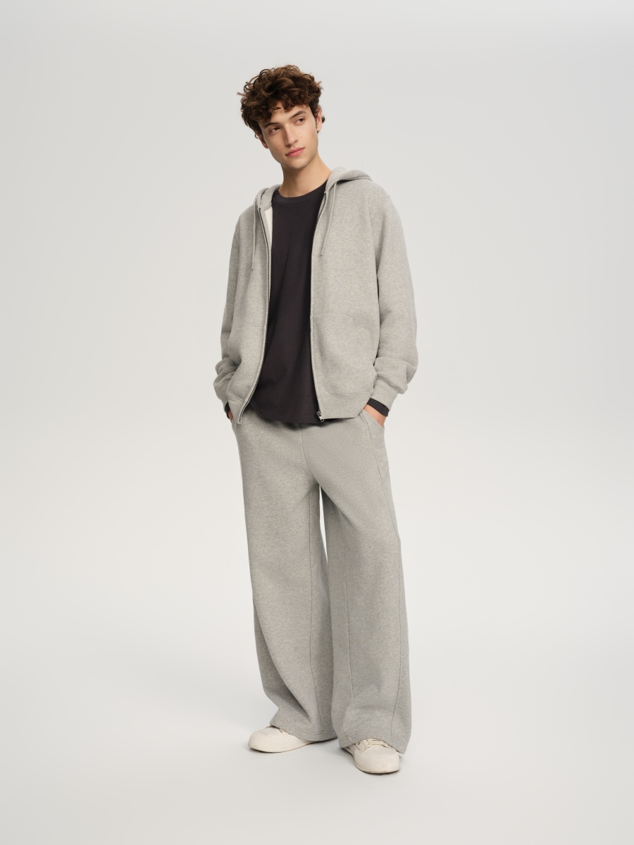 Gap 2025 秋季系列展開美式風格新篇章 攜手金曲才子韋禮安延續音樂精神！