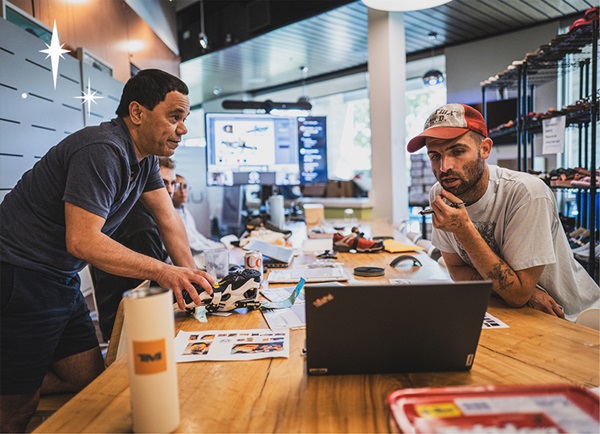 經典不只是復刻！Teva 聯手 Sean Wotherspoon ，限量系列翻玩出全新繽紛配色