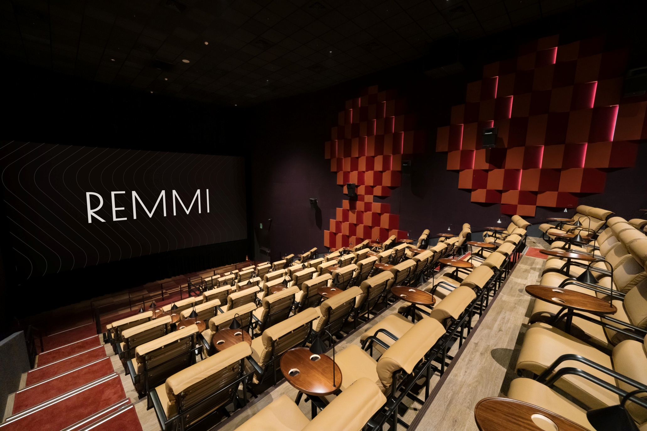 大巨蛋秀泰影城正式開幕！國際級陣容，打造全台最強影城！