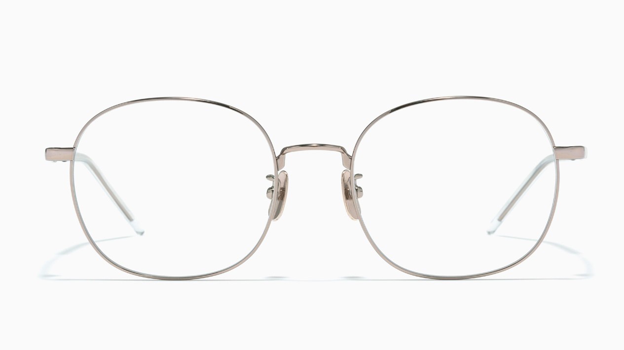 直上JINS 「2025日本製秋冬系列」頂規鈦金屬工藝，日系匠人團隊帶你體驗超越精品眼鏡的時尚、配戴全方位升級！