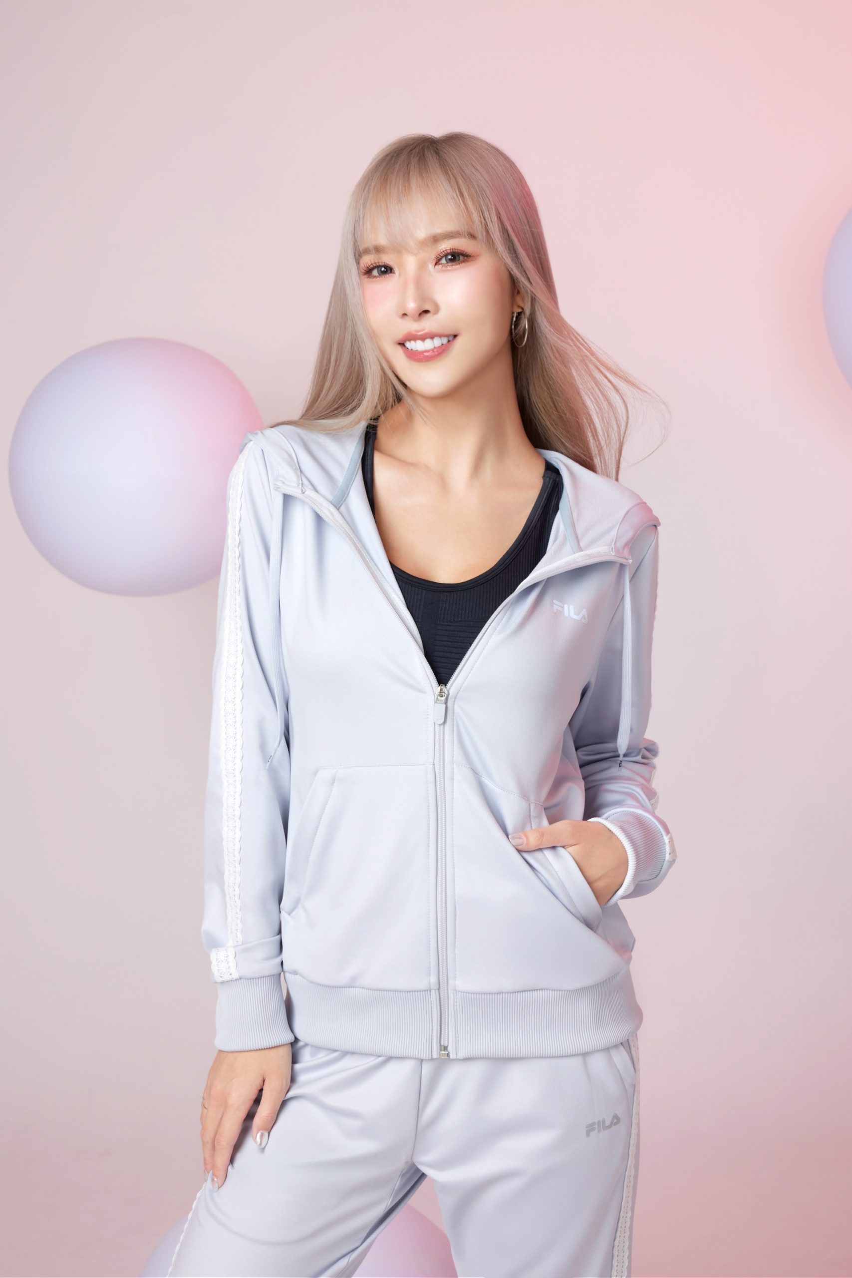 台韓雙女神韓韶禧及RINA領軍演繹FILA秋冬運動時尚