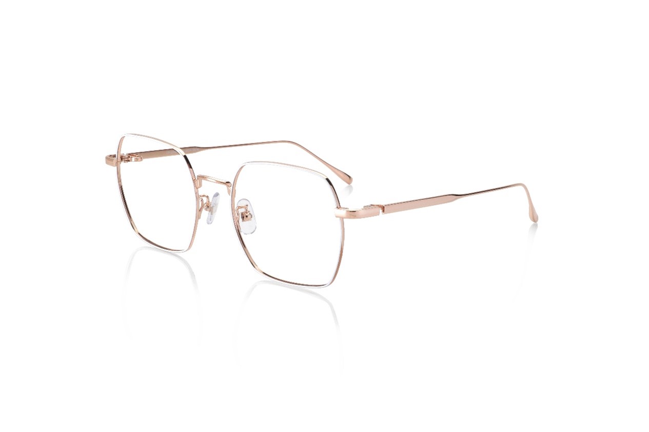 直上JINS 「2025日本製秋冬系列」頂規鈦金屬工藝，日系匠人團隊帶你體驗超越精品眼鏡的時尚、配戴全方位升級！