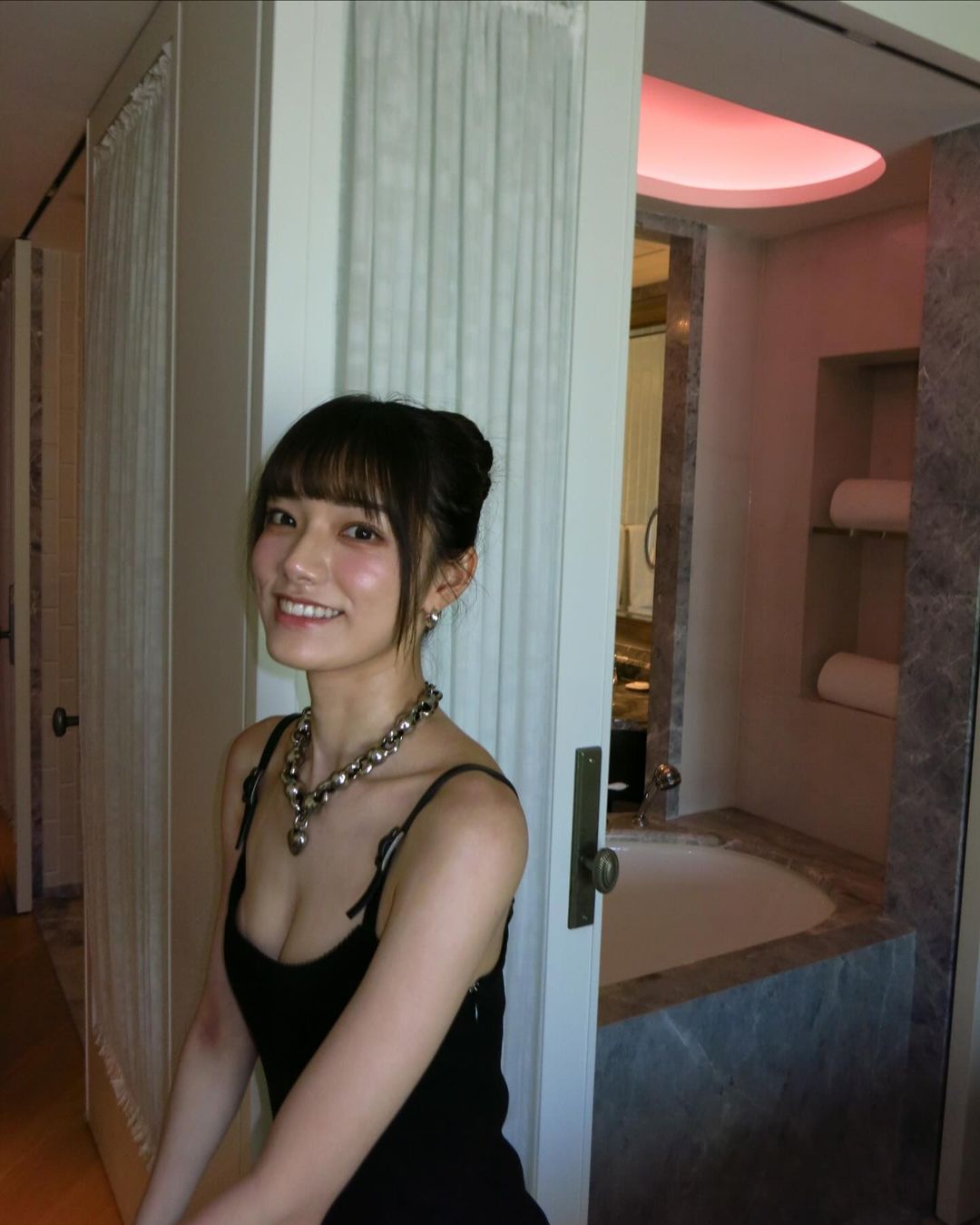 安全帽都擋不住的可愛！宮下玲奈 驚喜公開 