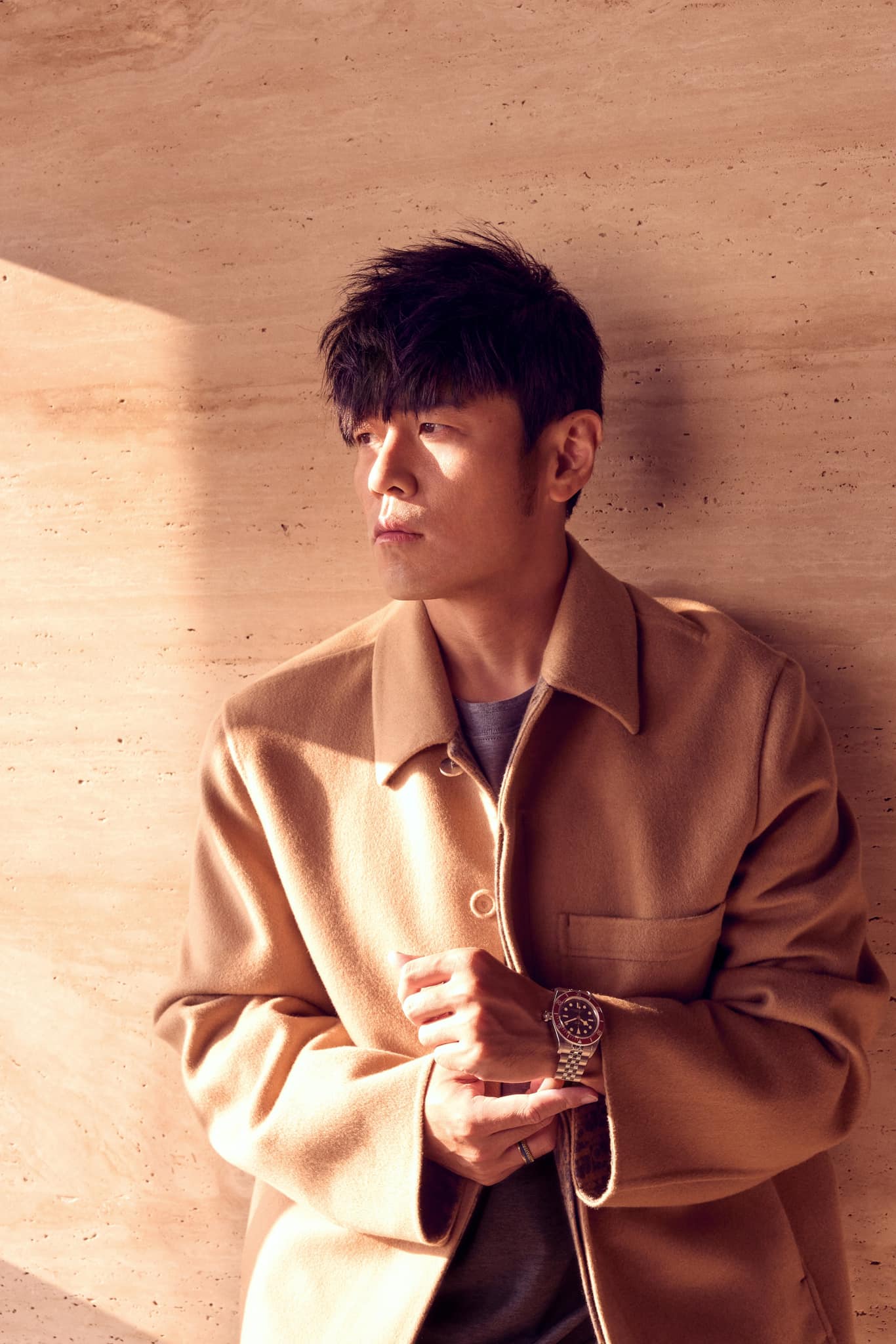 周杰倫發文找「魔術師好友」再爆案外案！傳牽扯達上億元　連公司都收到催討文件