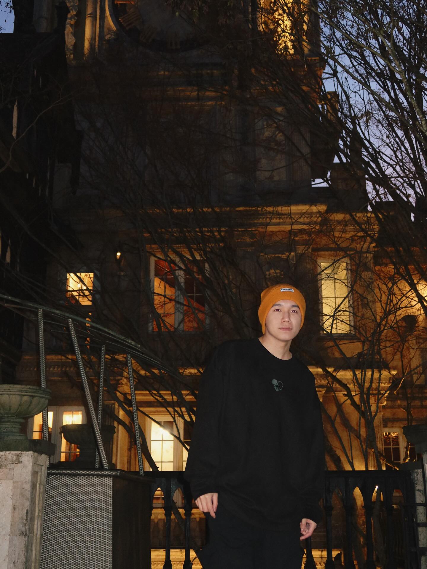 開不到一年就歇業！網紅爆「  TOYZ 火鍋店正在頂讓中」離譜金額曝光