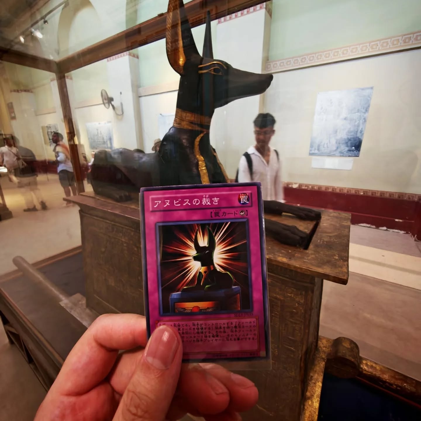 這才是真正的「決鬥者精神」！《遊戲王》狂粉到埃及實體召喚引熱議