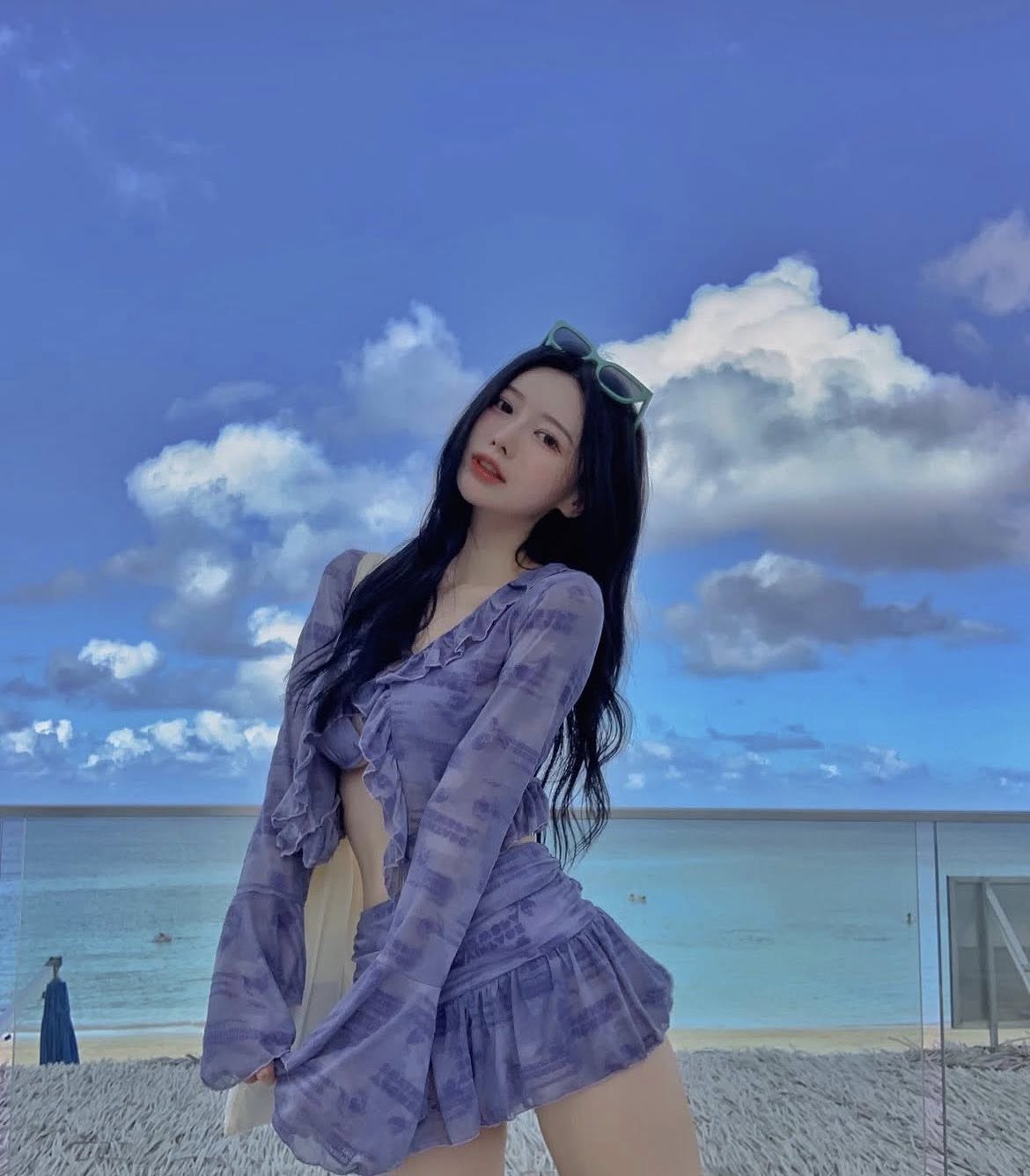 「全民表妹」性感魅力太殺！回顧李雅英泳裝辣照，網讚：「這身材實在太不講武德了！」