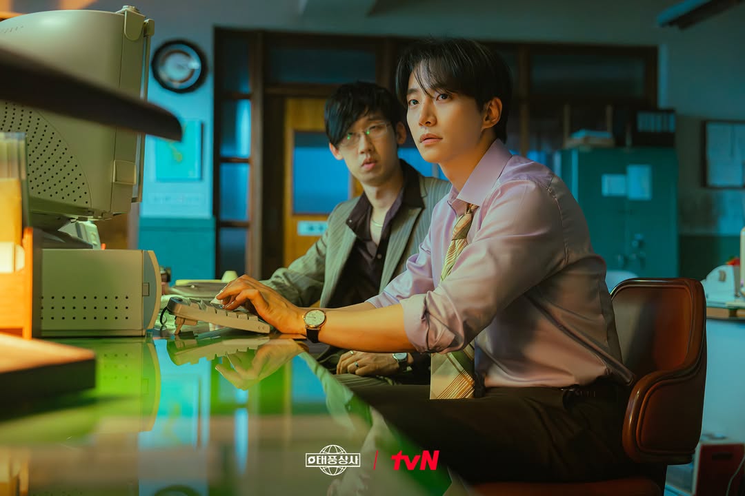 俊昊《颱風商社》開播即奪冠！喪父痛哭後攜金敏荷救公司，霸登同時段收視 NO.1！