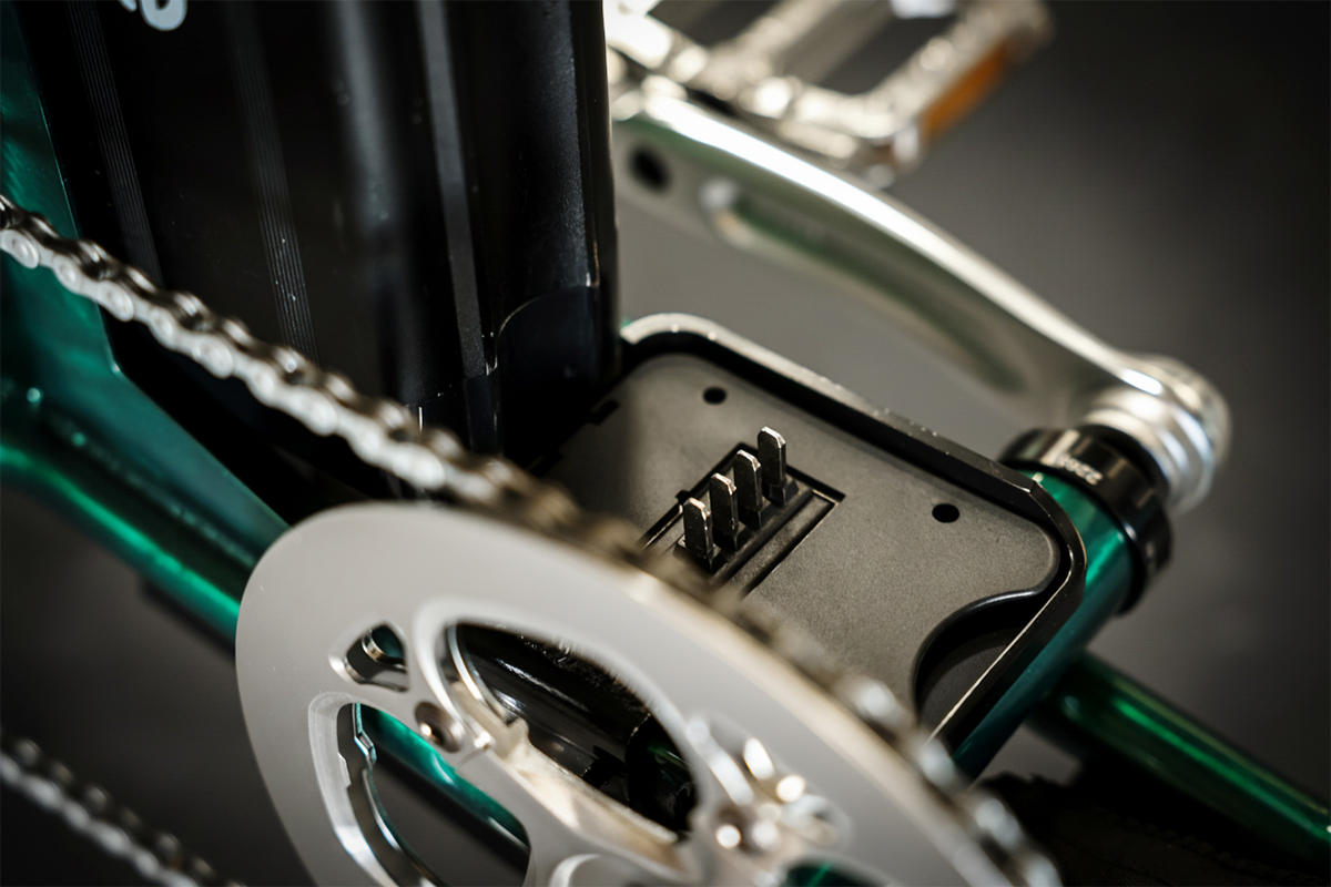 Urban Drivestyle 清漆獸新色登場！城市金屬猛獸電輔車：Unimoke BEAST 準備上街