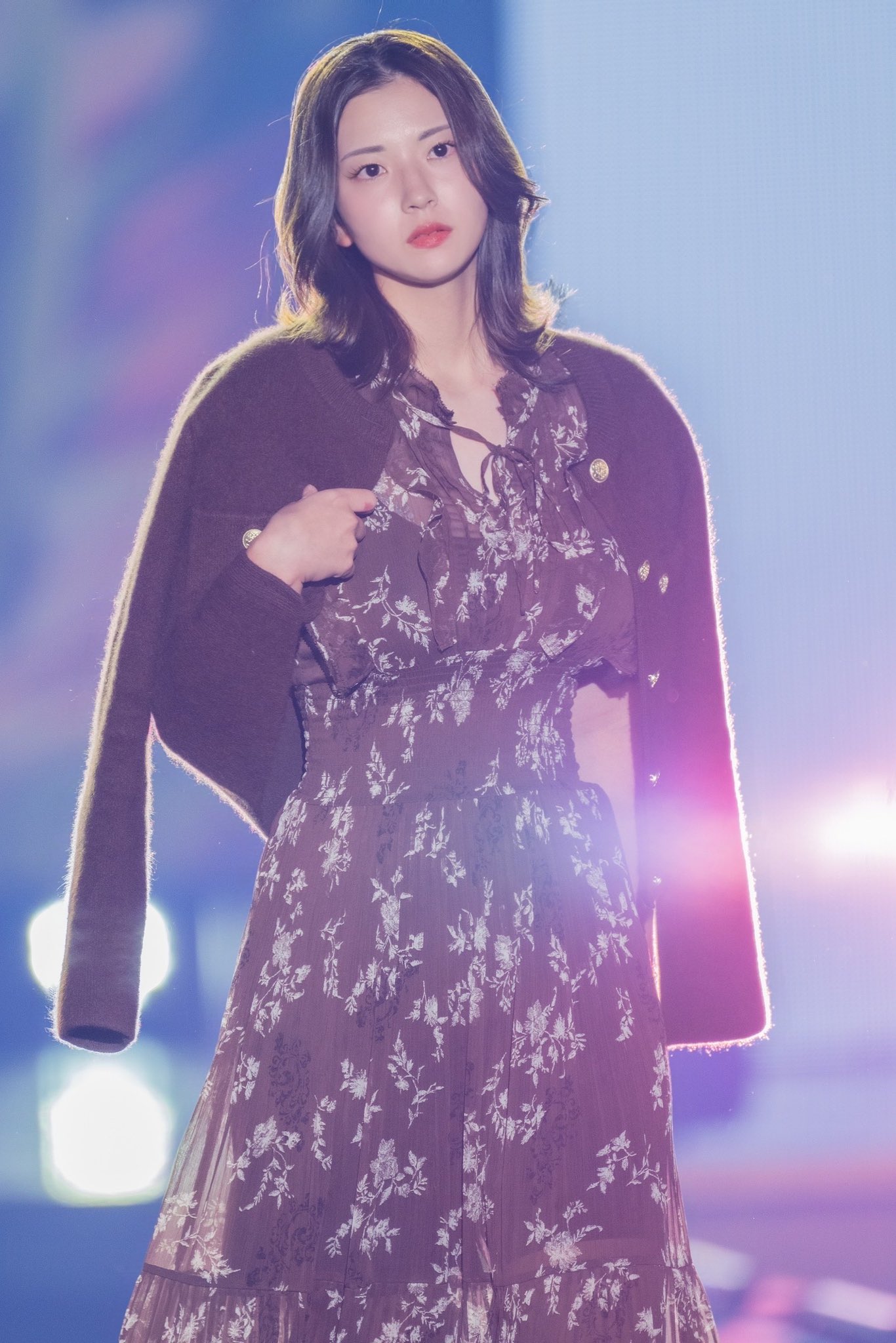 引退後人氣暴漲！笹本ゆう 不但 X 突破 13 萬追蹤，更豪奪下「模特兒票選」冠軍成就