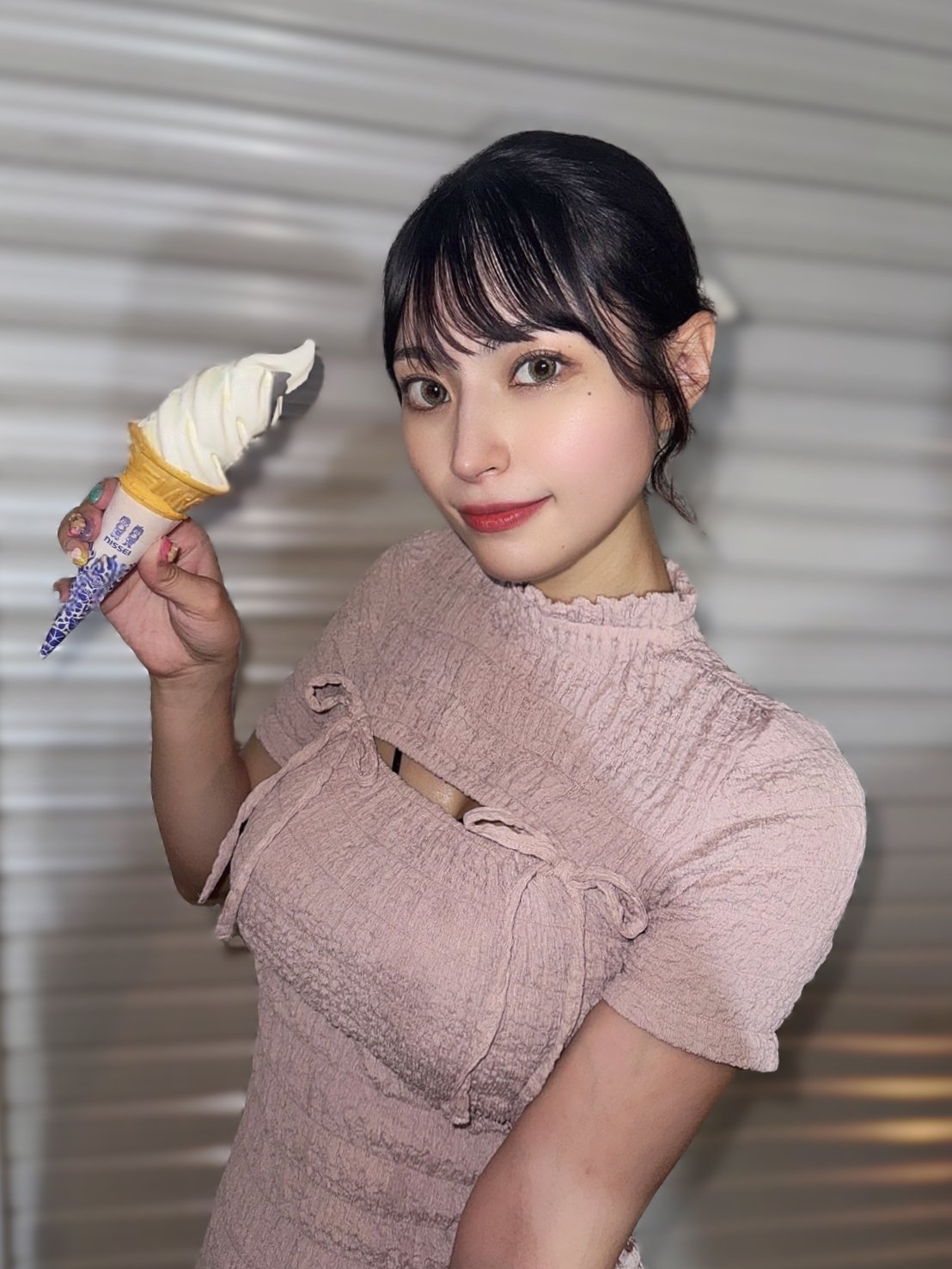 確定卸下「專屬身份」！楠エリサ 悄然缺席 FALENO 年度盛會，發文直言：我也無法明確地說自己 